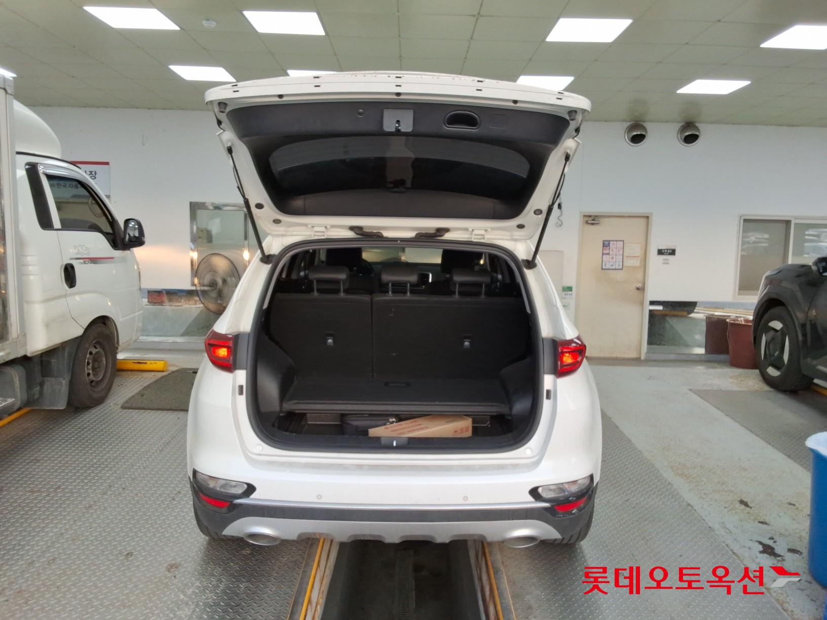 2020 - kia sportage