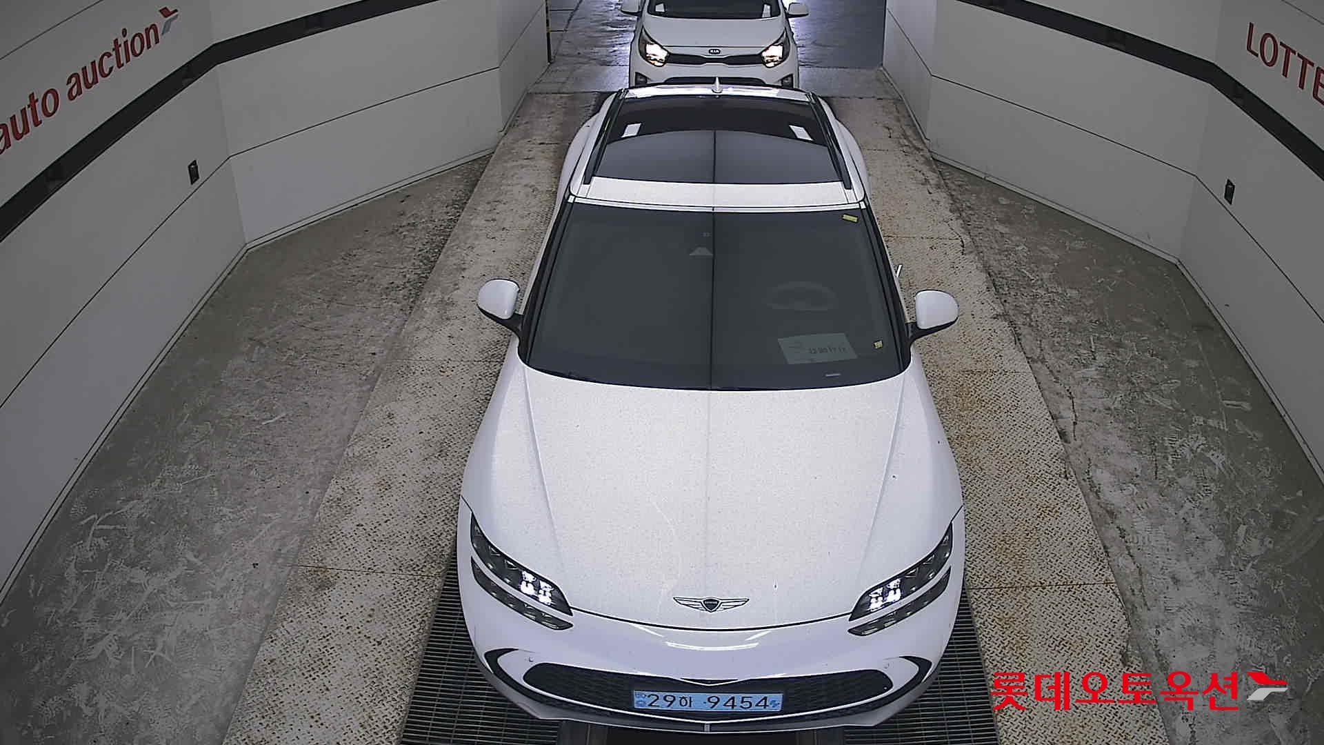2022 - genesis gv60