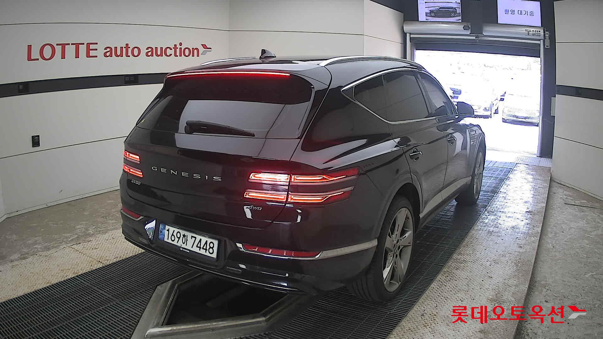 2022 - genesis gv80