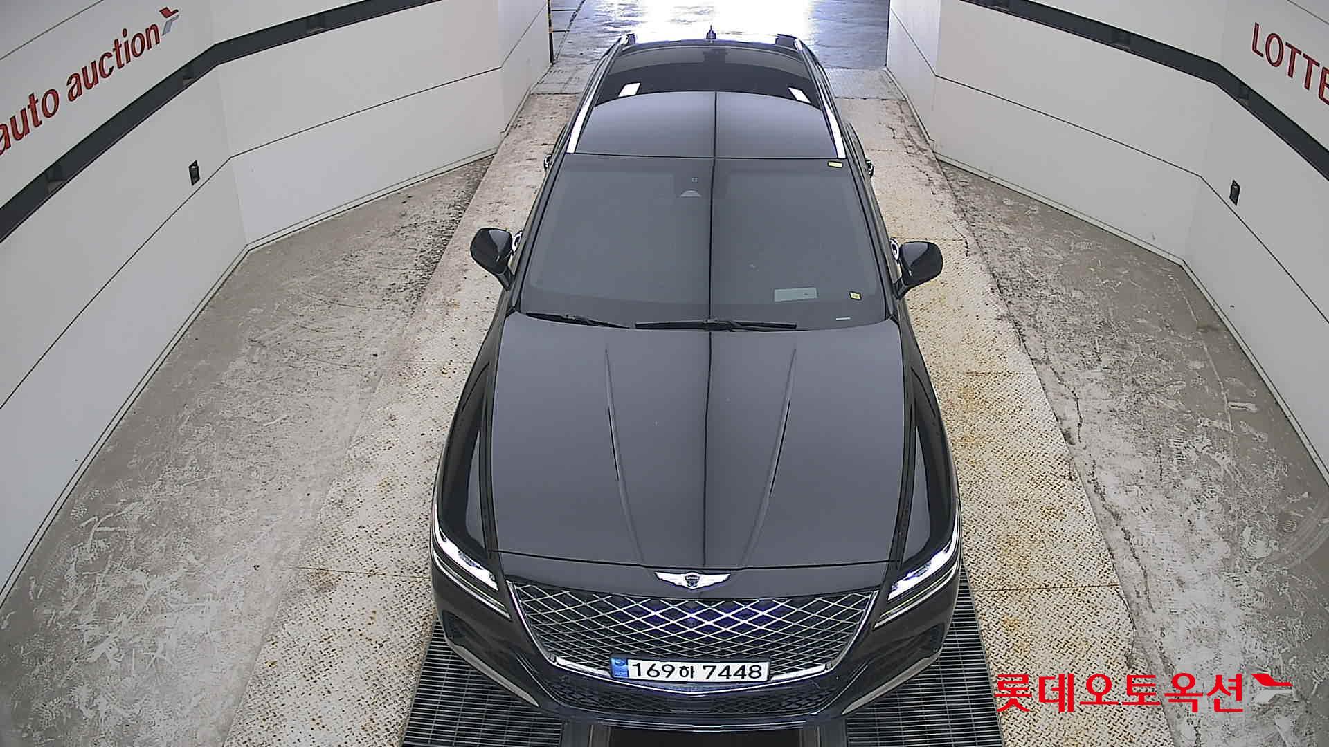 2022 - genesis gv80
