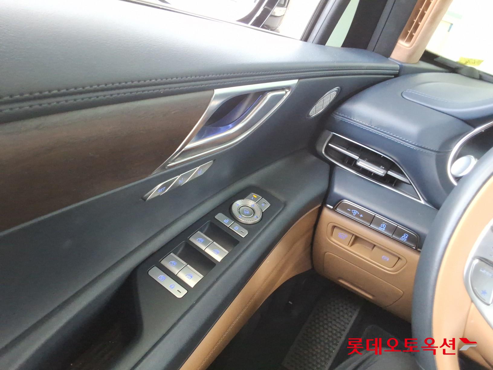 2022 - genesis gv80