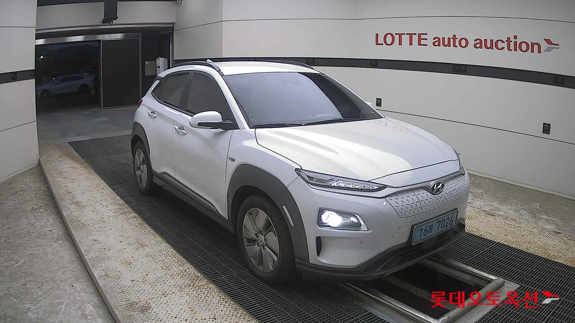 2020 - hyundai kona