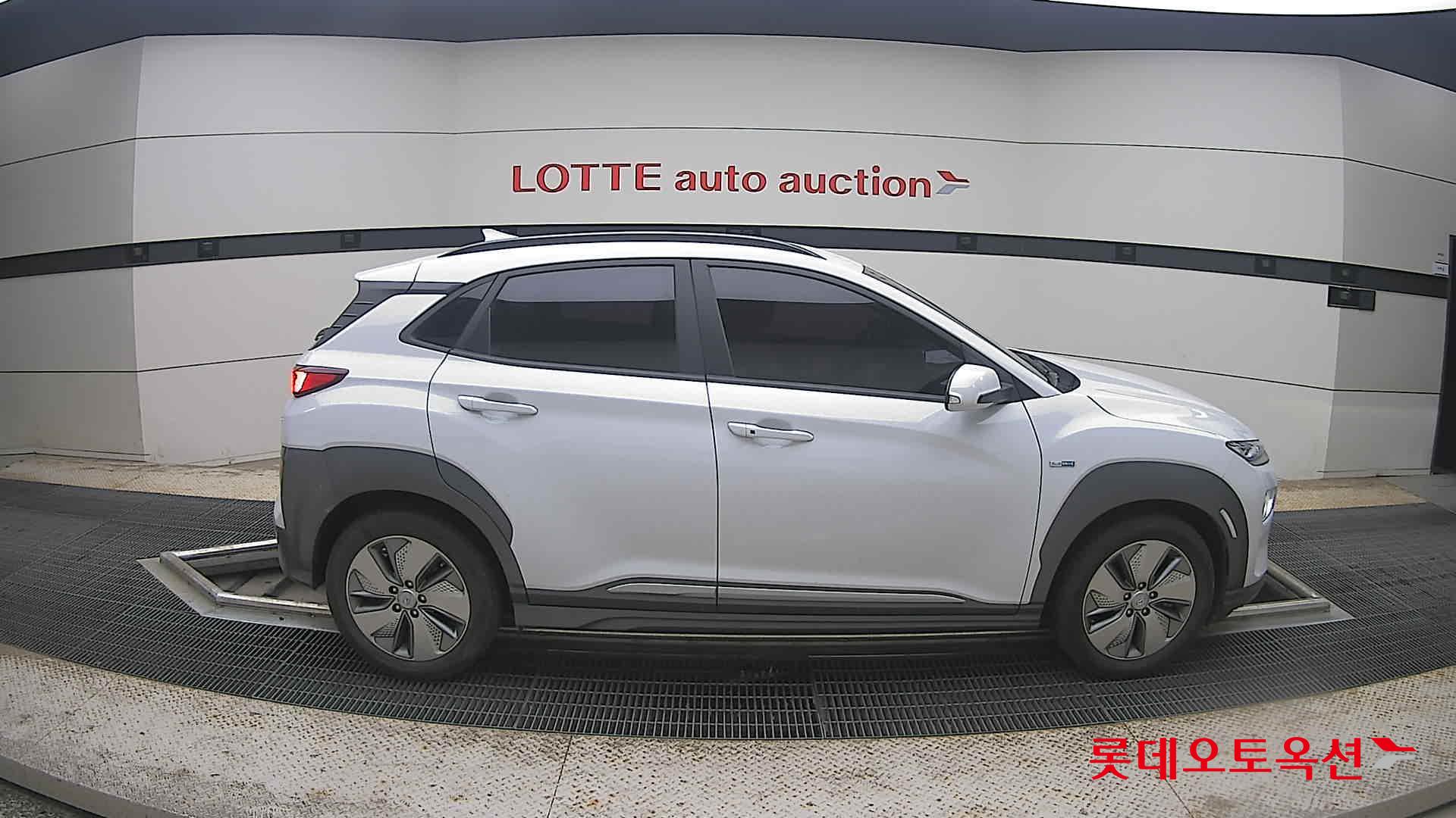 2020 - hyundai kona