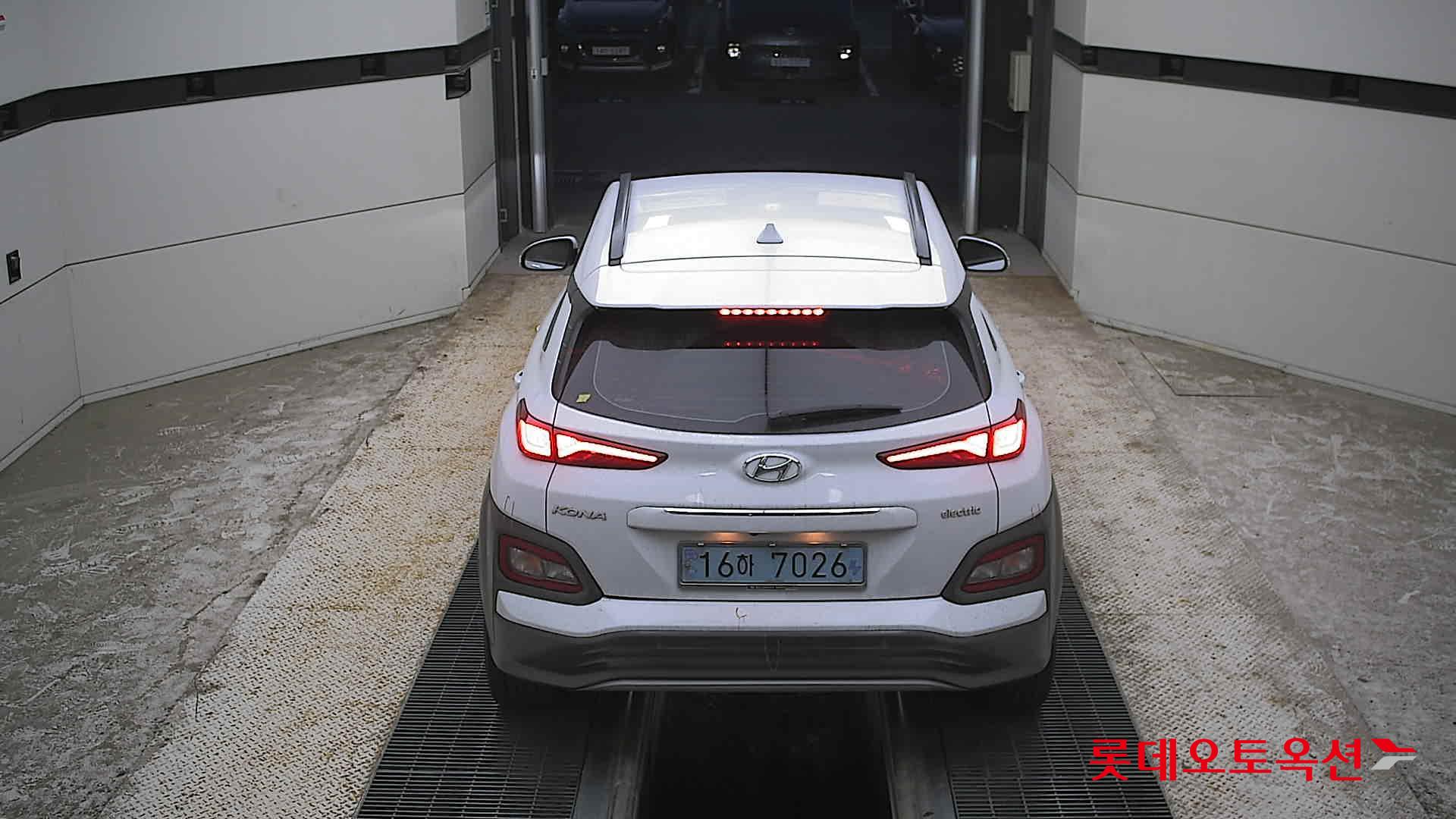 2020 - hyundai kona