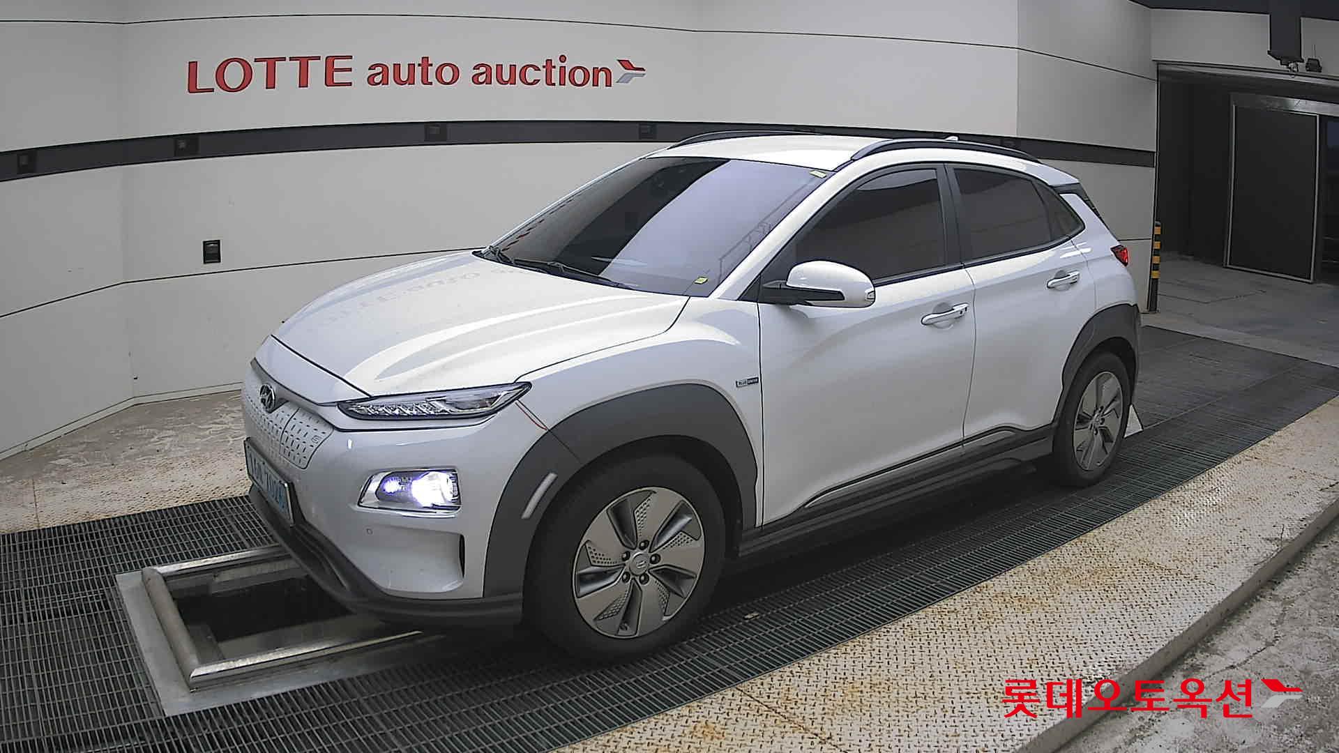 2020 - hyundai kona