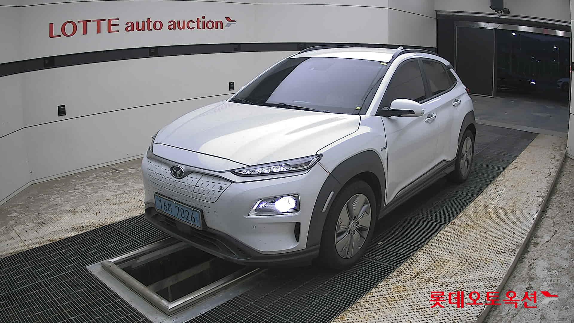 2020 - hyundai kona