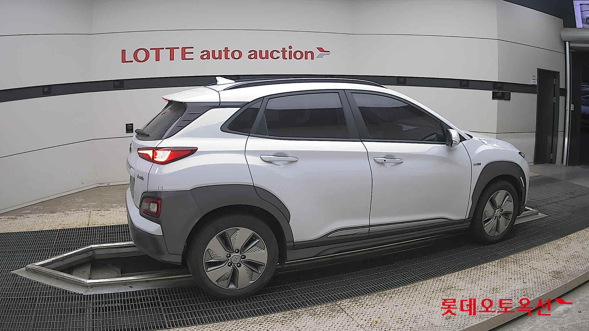 2020 - hyundai kona