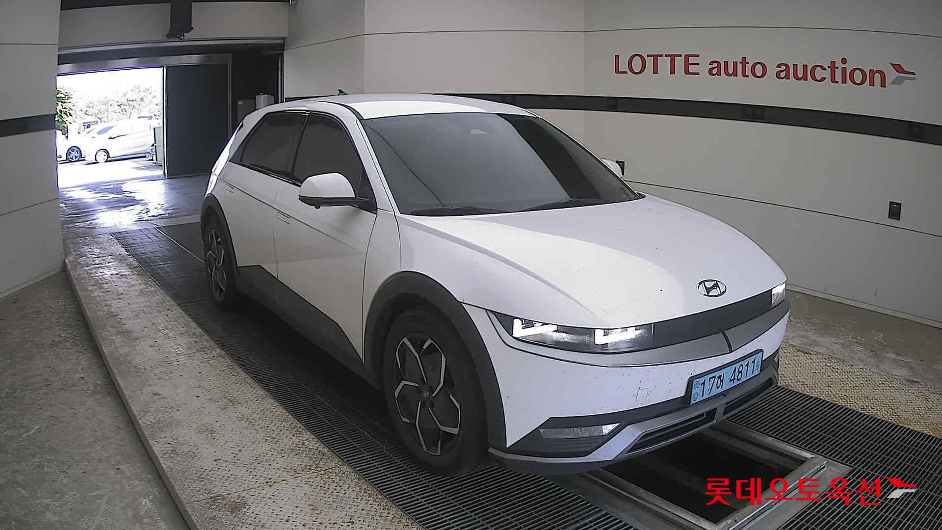 2022 - hyundai ioniq