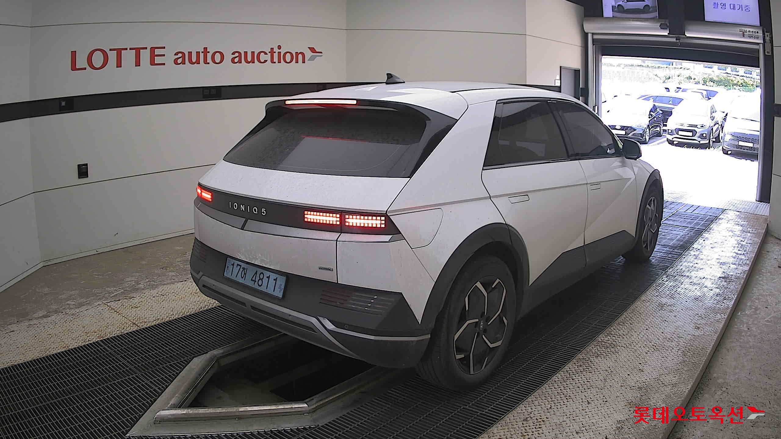 2022 - hyundai ioniq