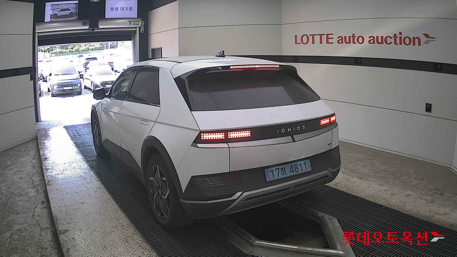 2022 - hyundai ioniq