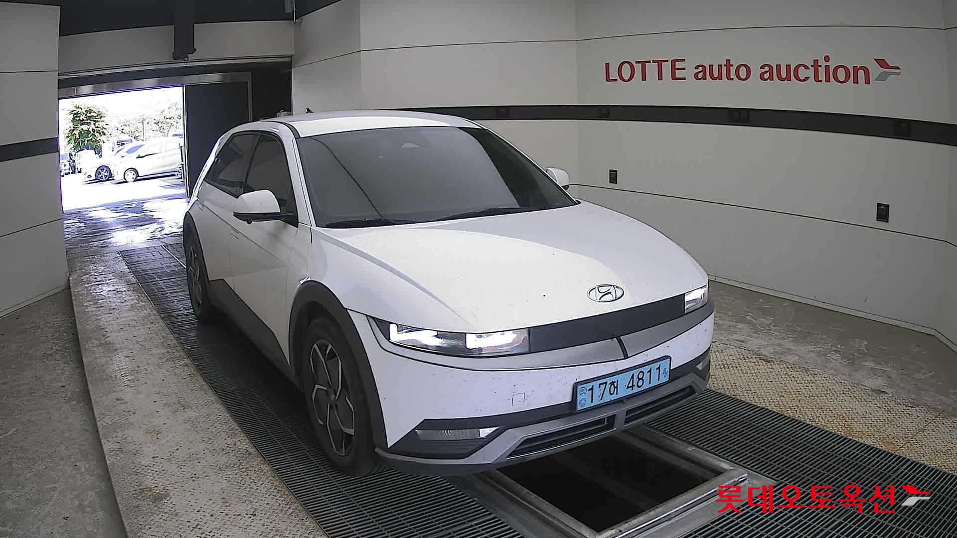 2022 - hyundai ioniq