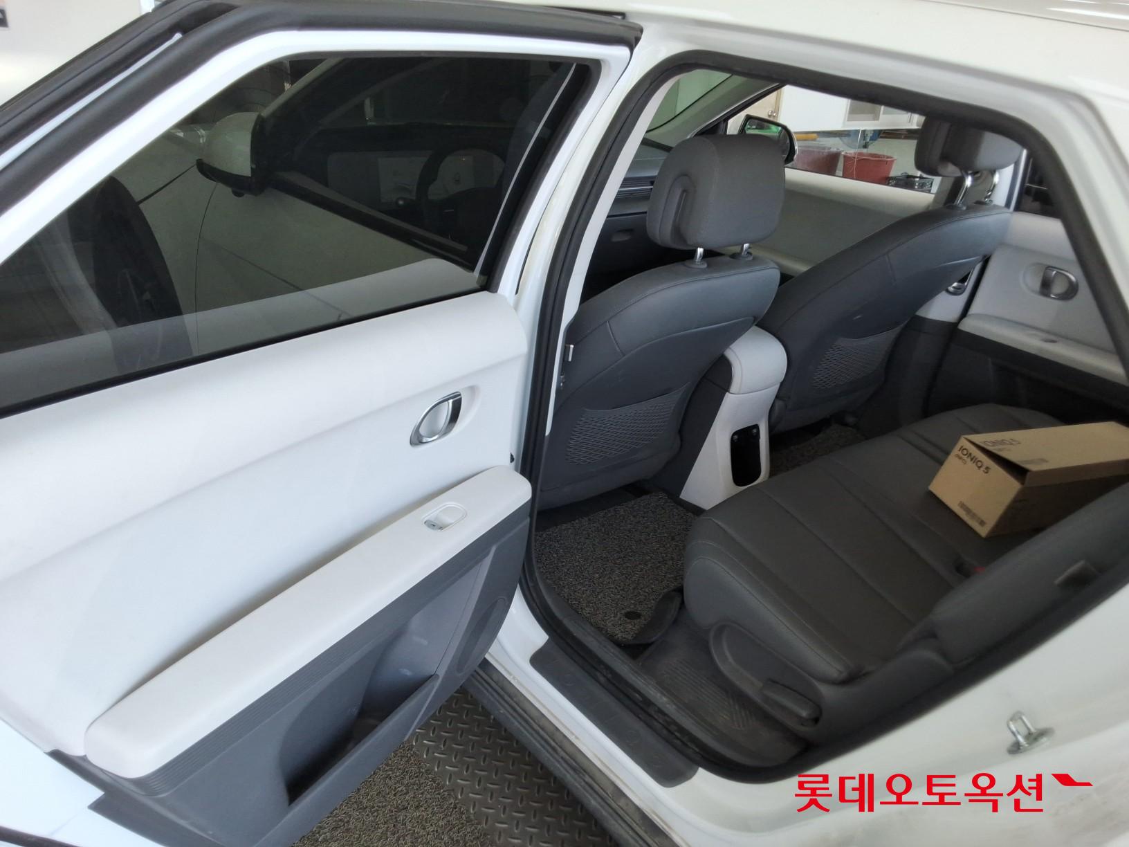 2022 - hyundai ioniq