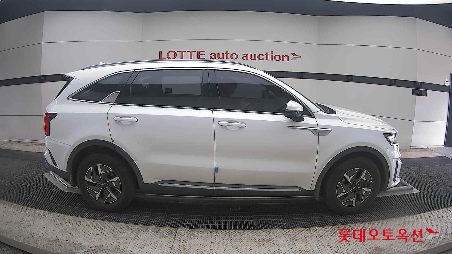 2021 - kia sorento