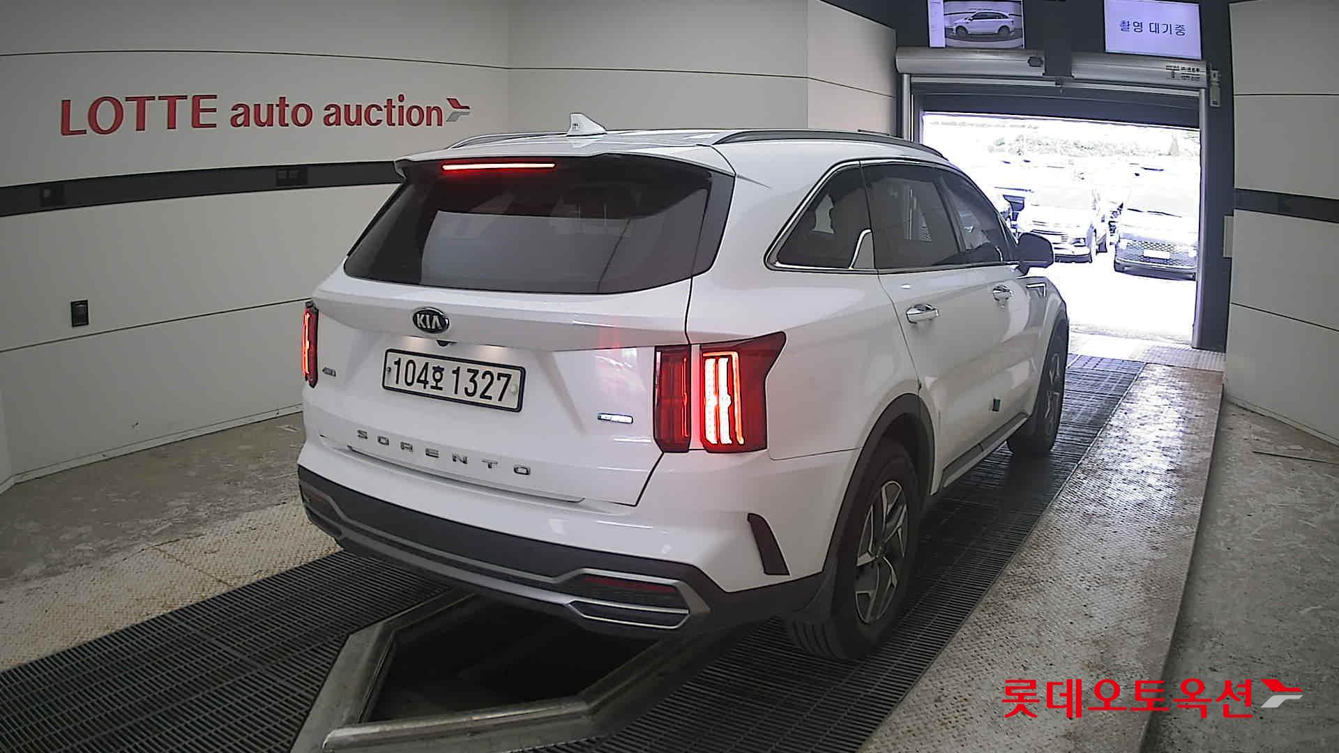 2021 - kia sorento