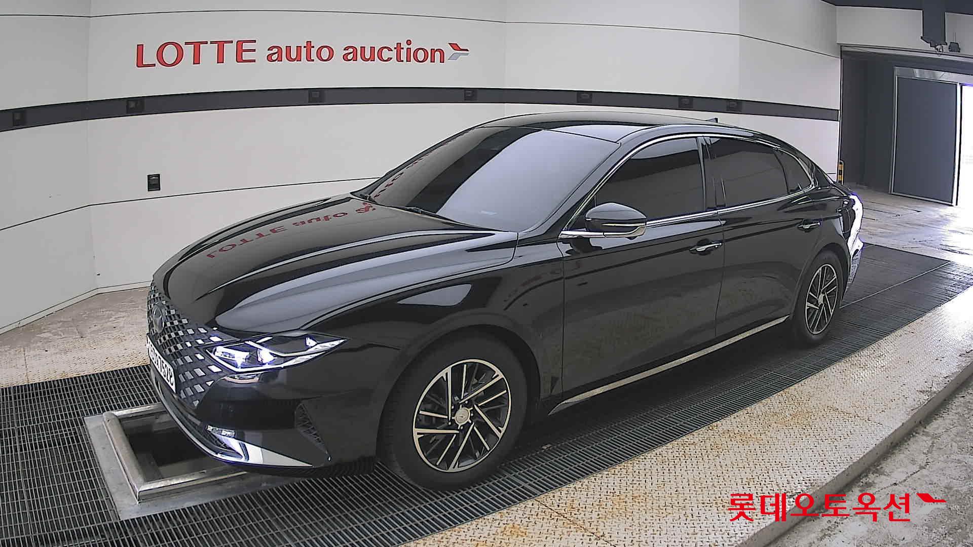 2021 - hyundai grandeur