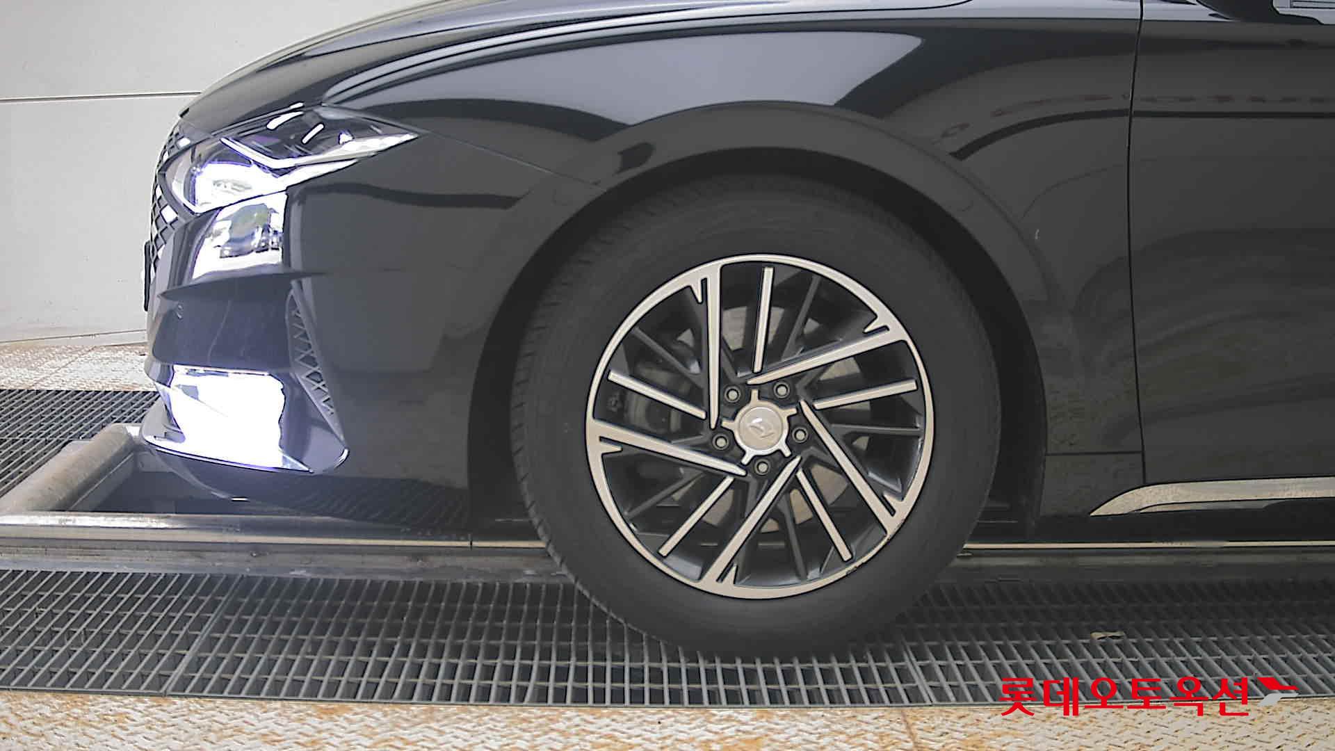 2021 - hyundai grandeur