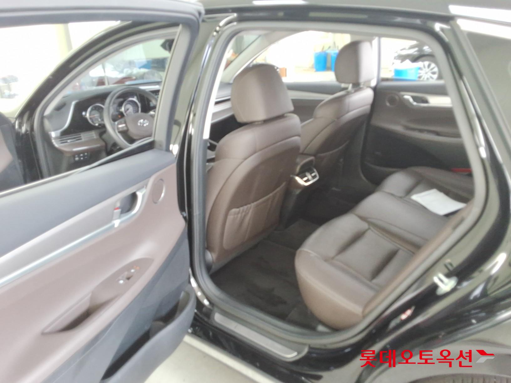 2021 - hyundai grandeur