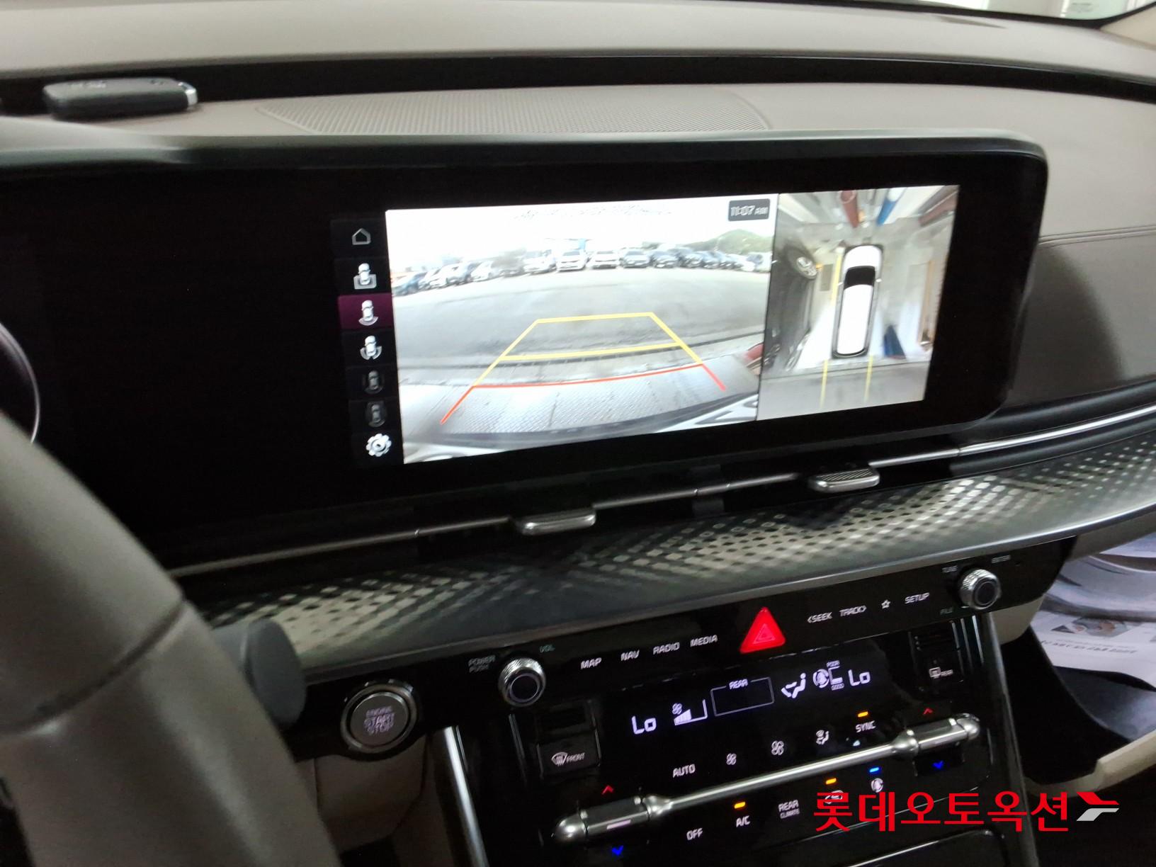 2021 - kia carnival