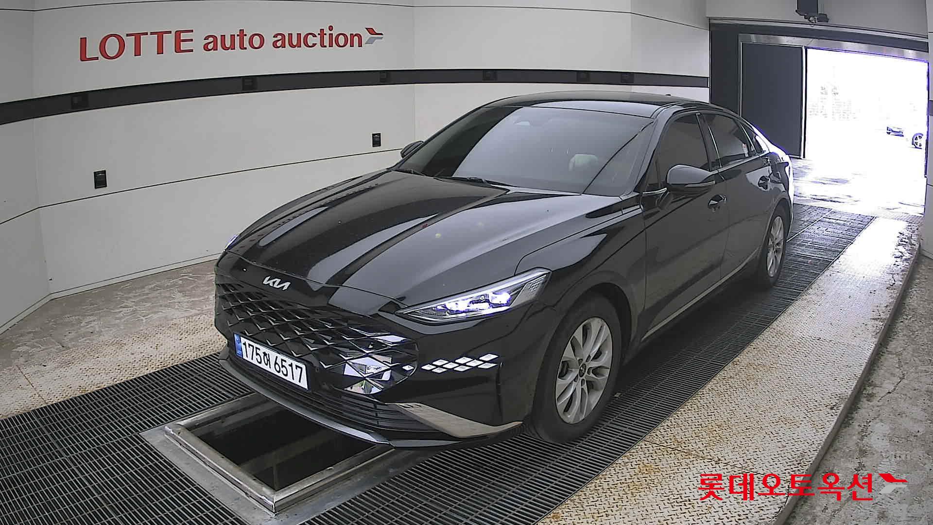 2024 - kia k8