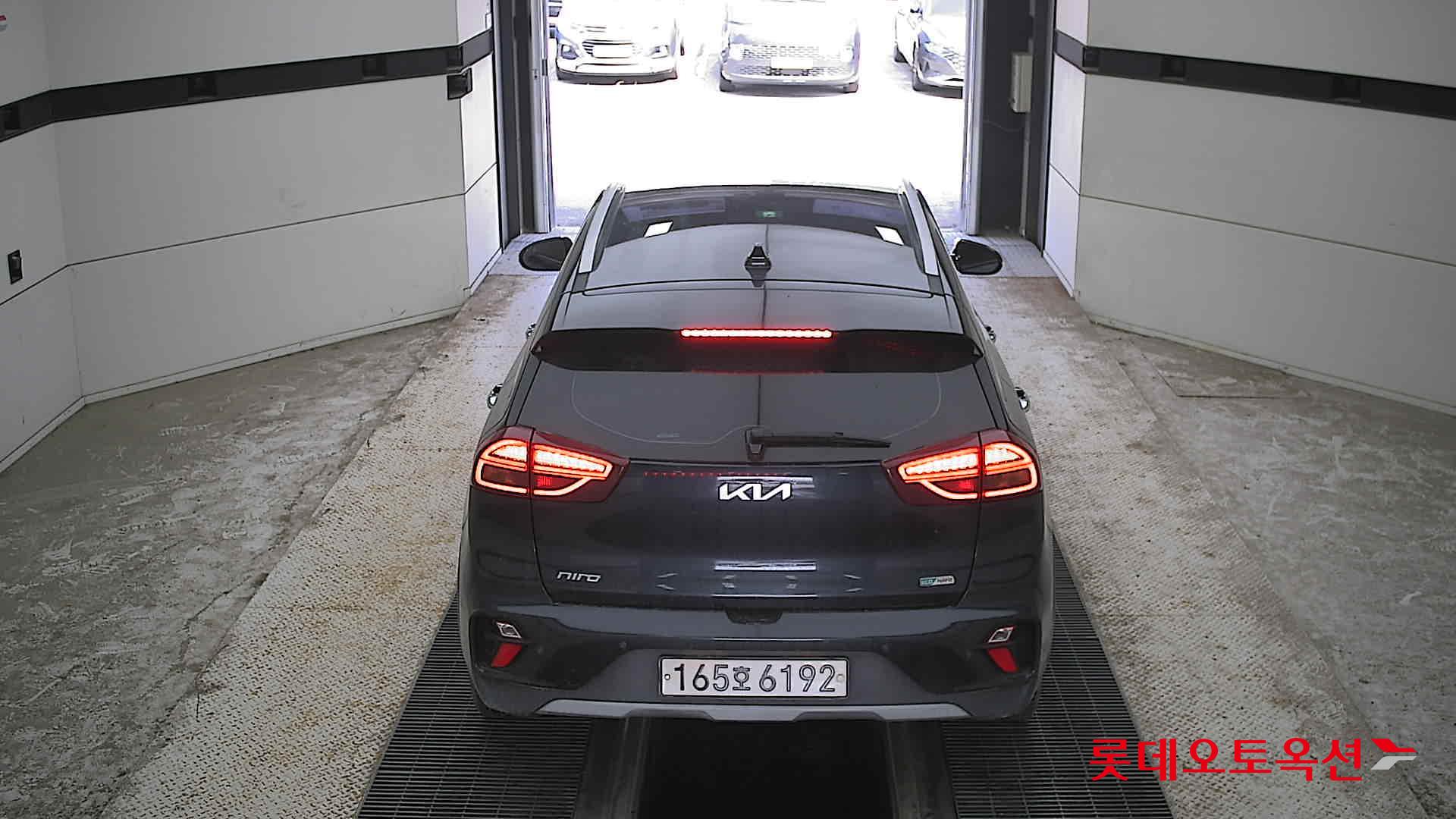 2022 - kia niro