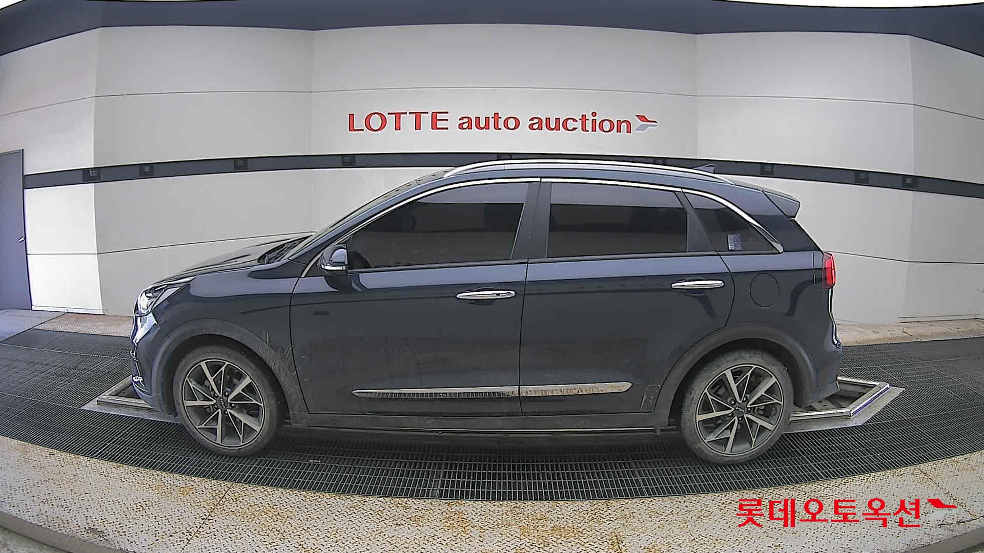 2022 - kia niro