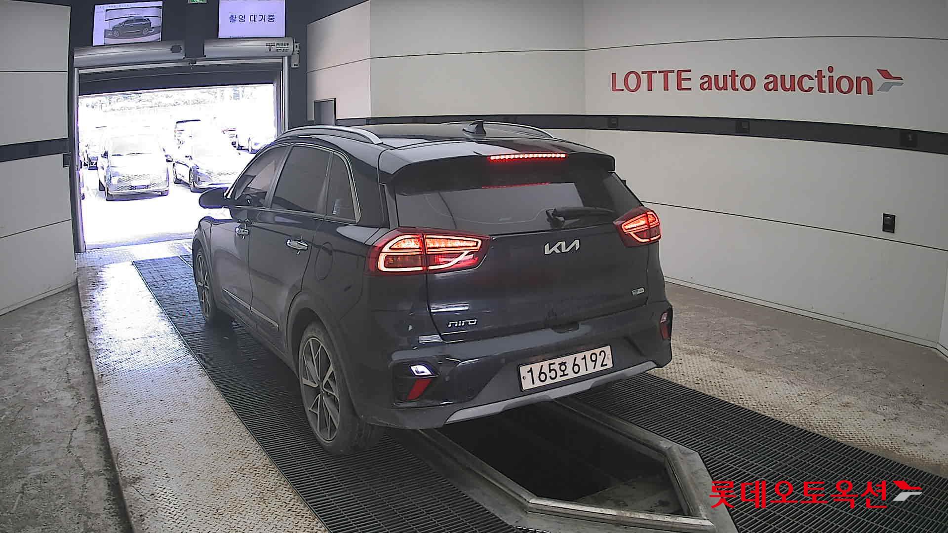 2022 - kia niro