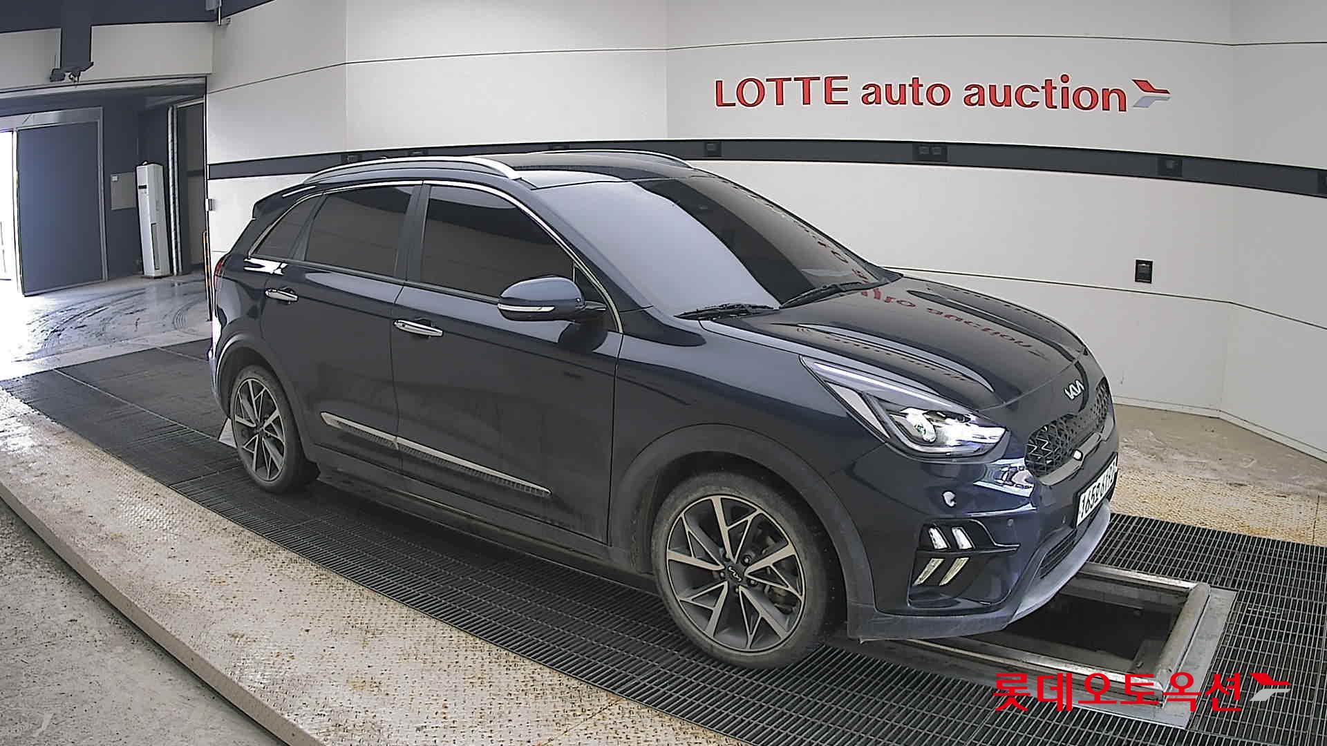2022 - kia niro