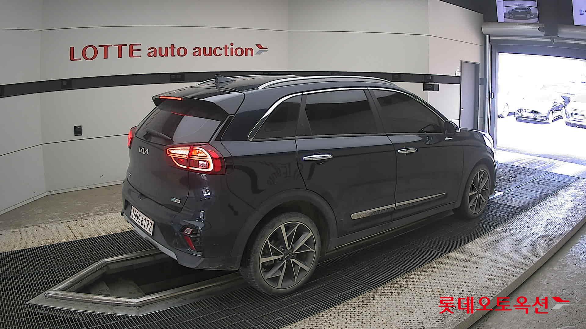 2022 - kia niro