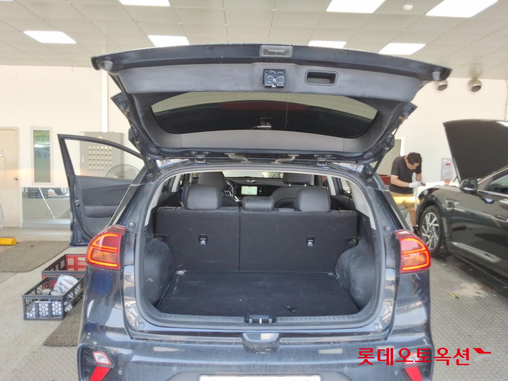 2022 - kia niro