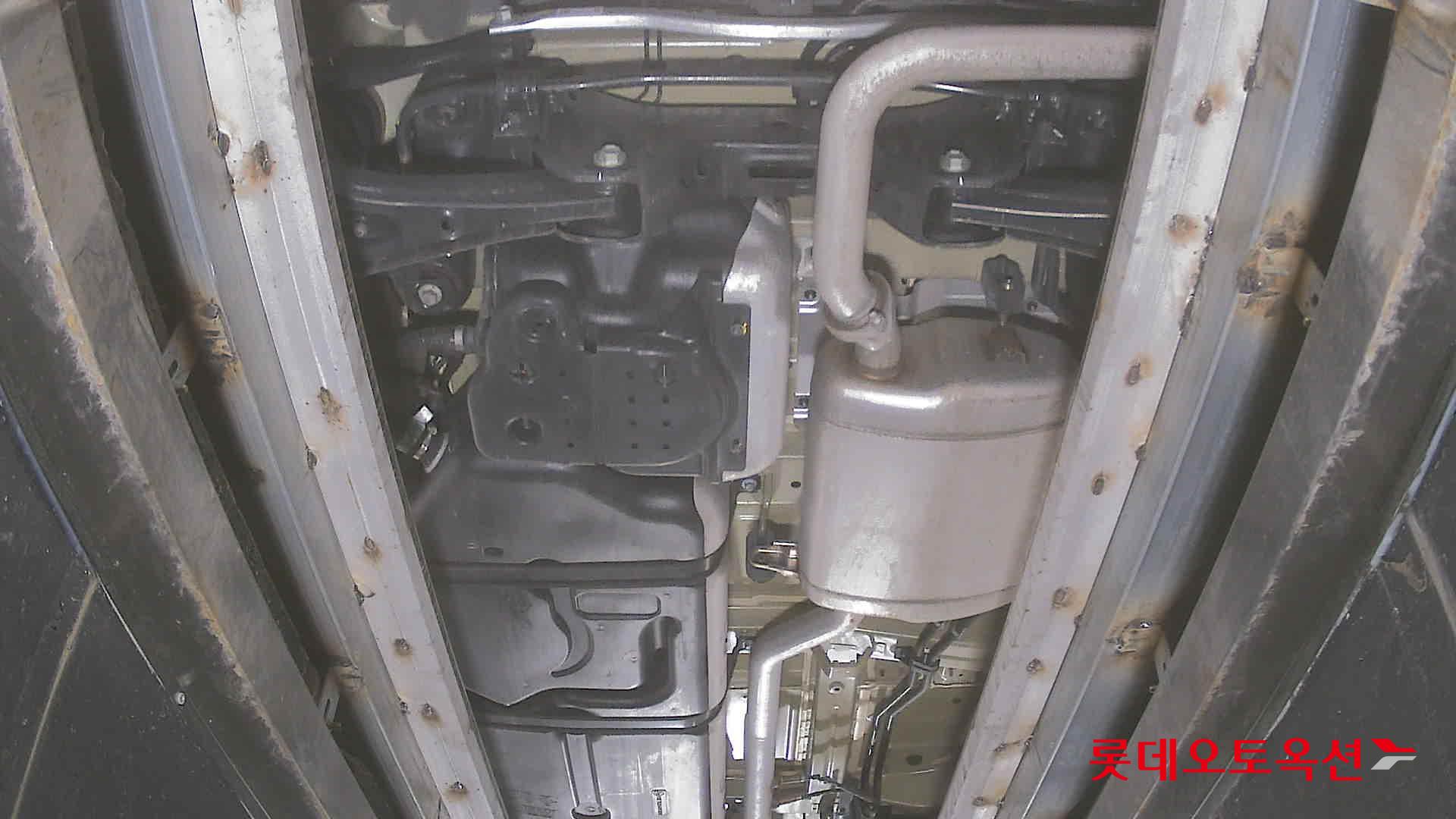 2023 - kia carnival