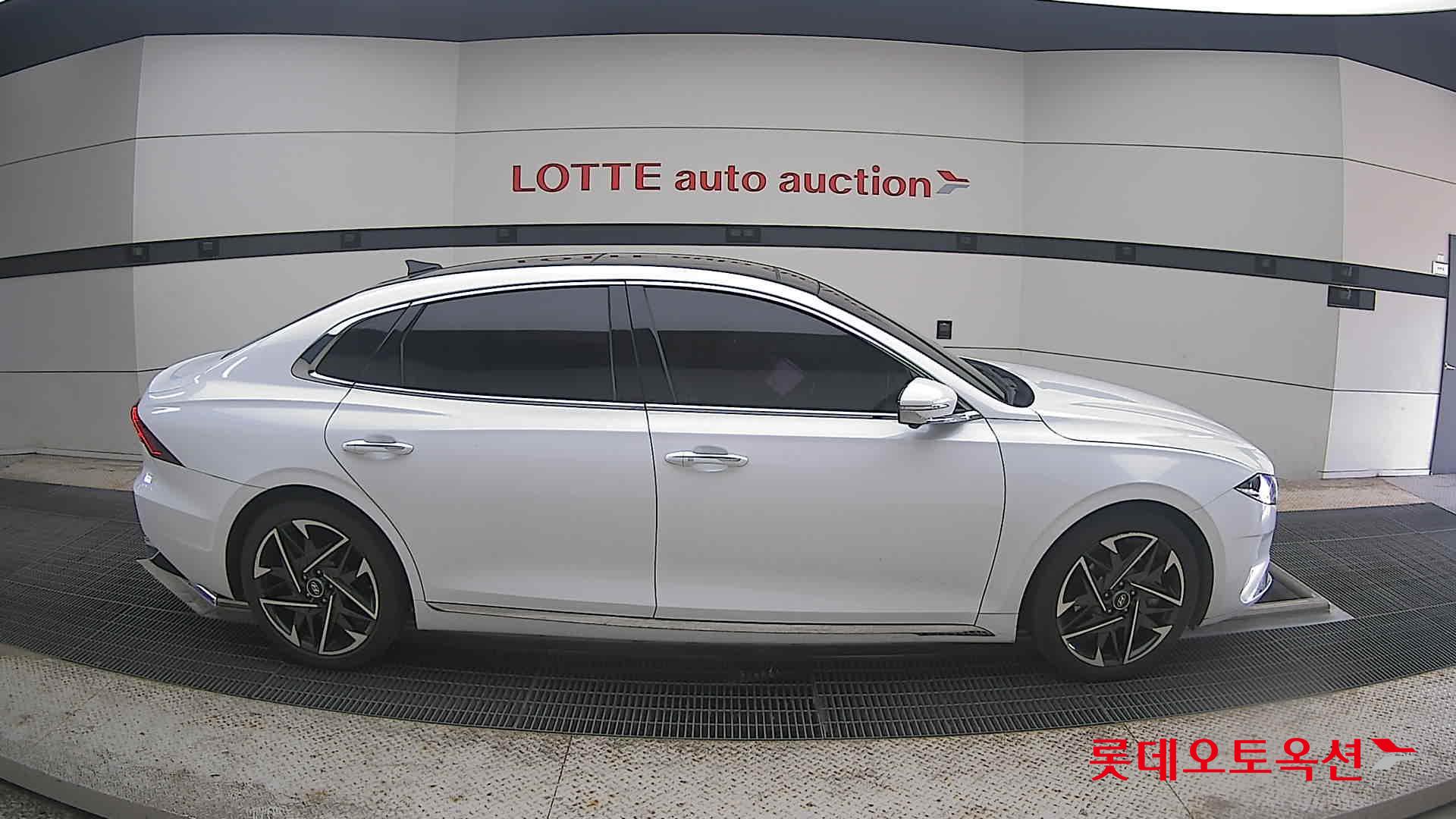 2020 - hyundai grandeur