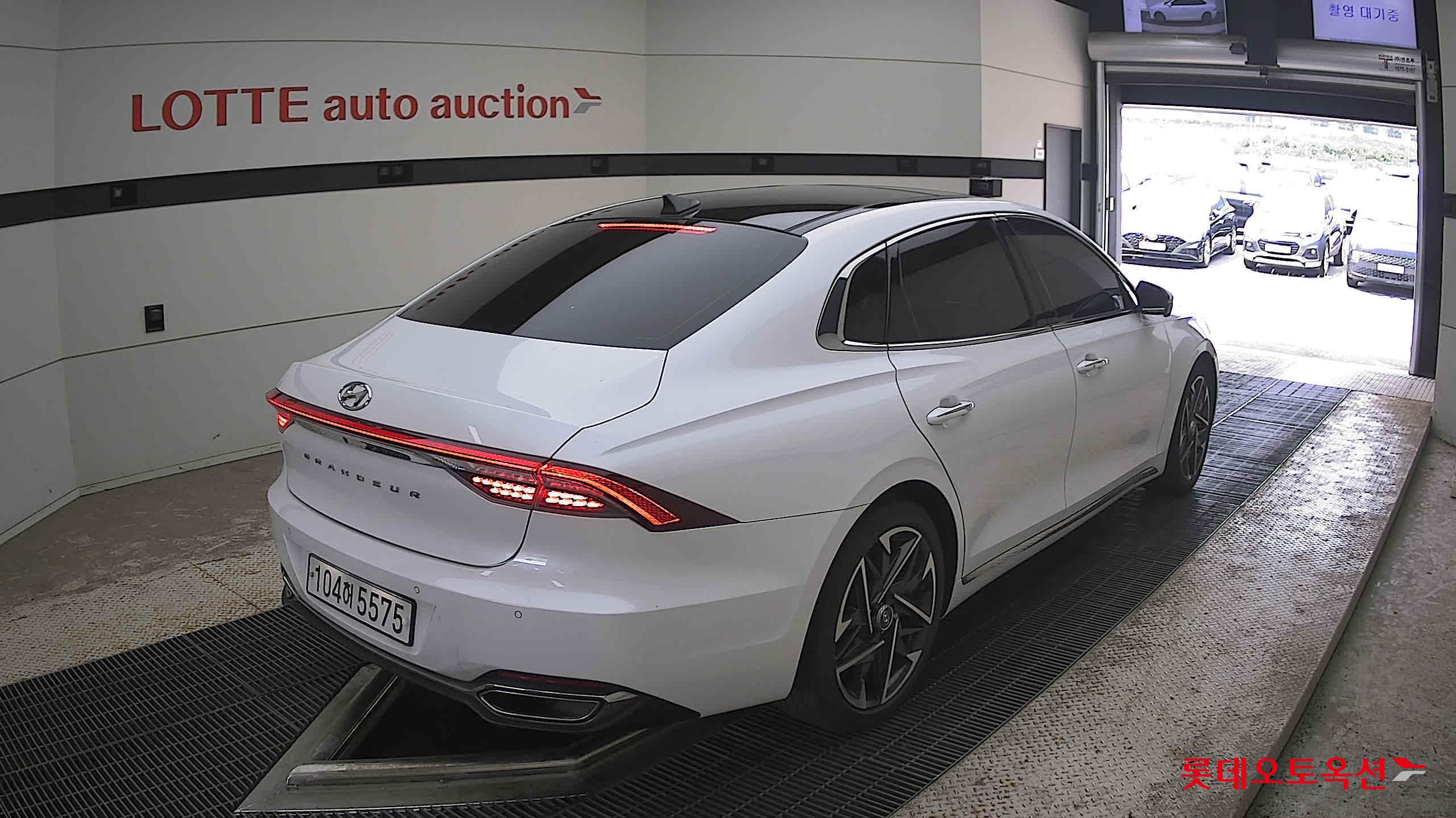 2020 - hyundai grandeur