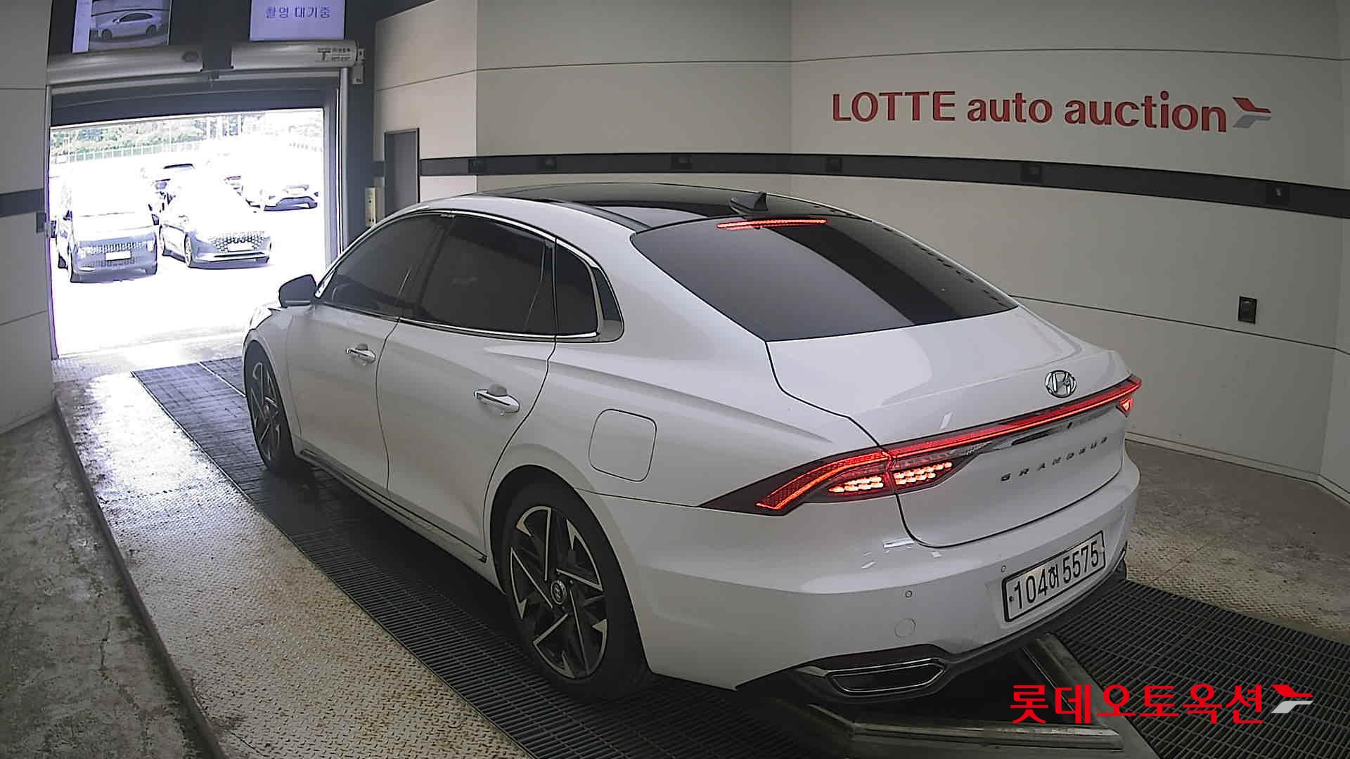 2020 - hyundai grandeur