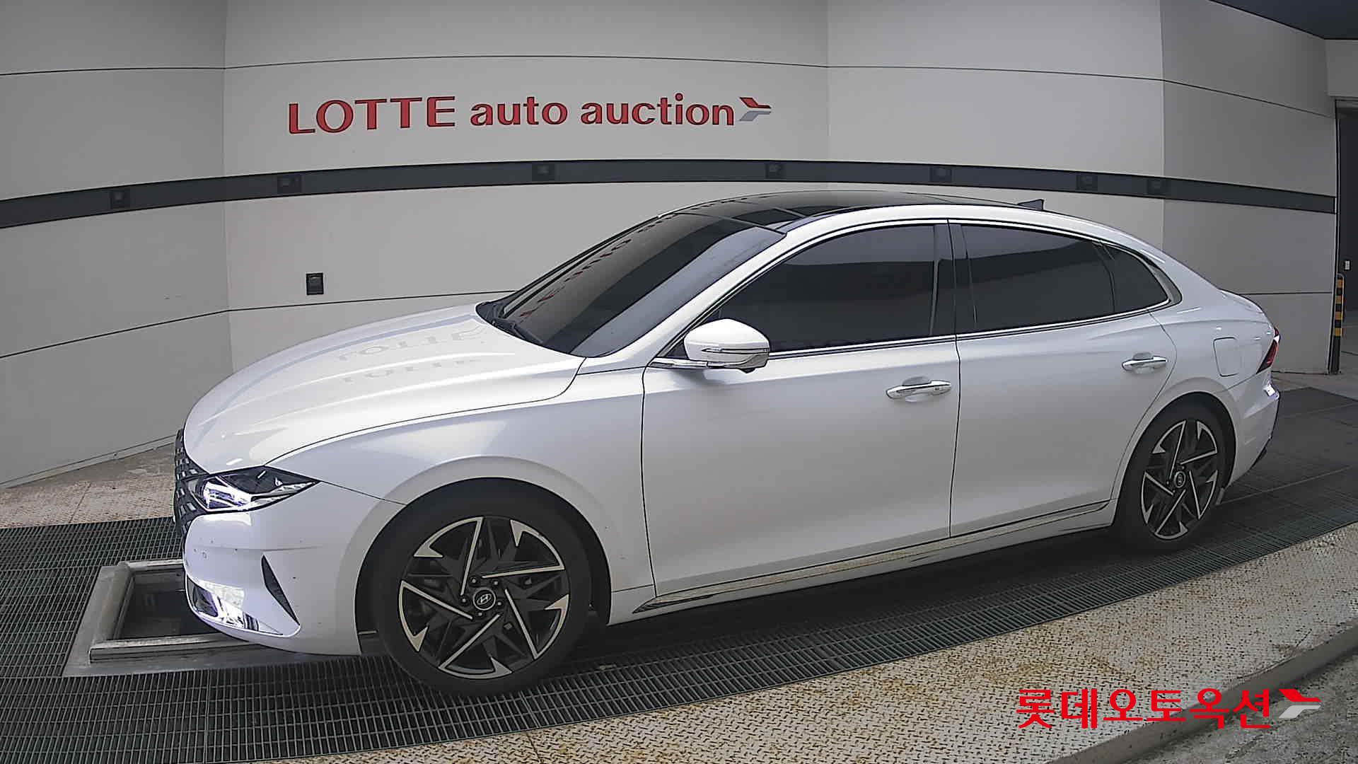 2020 - hyundai grandeur