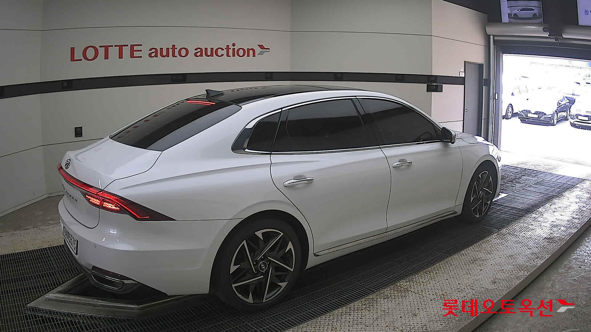 2020 - hyundai grandeur