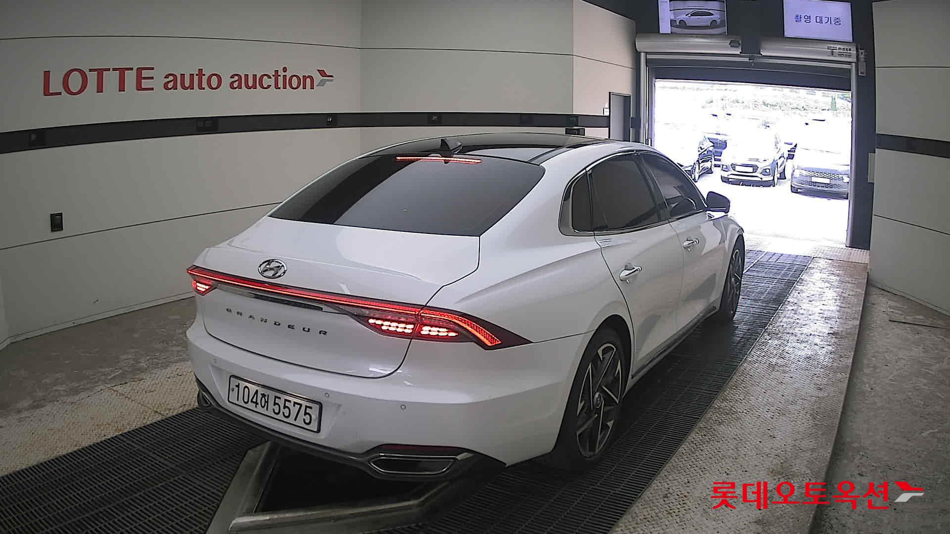 2020 - hyundai grandeur