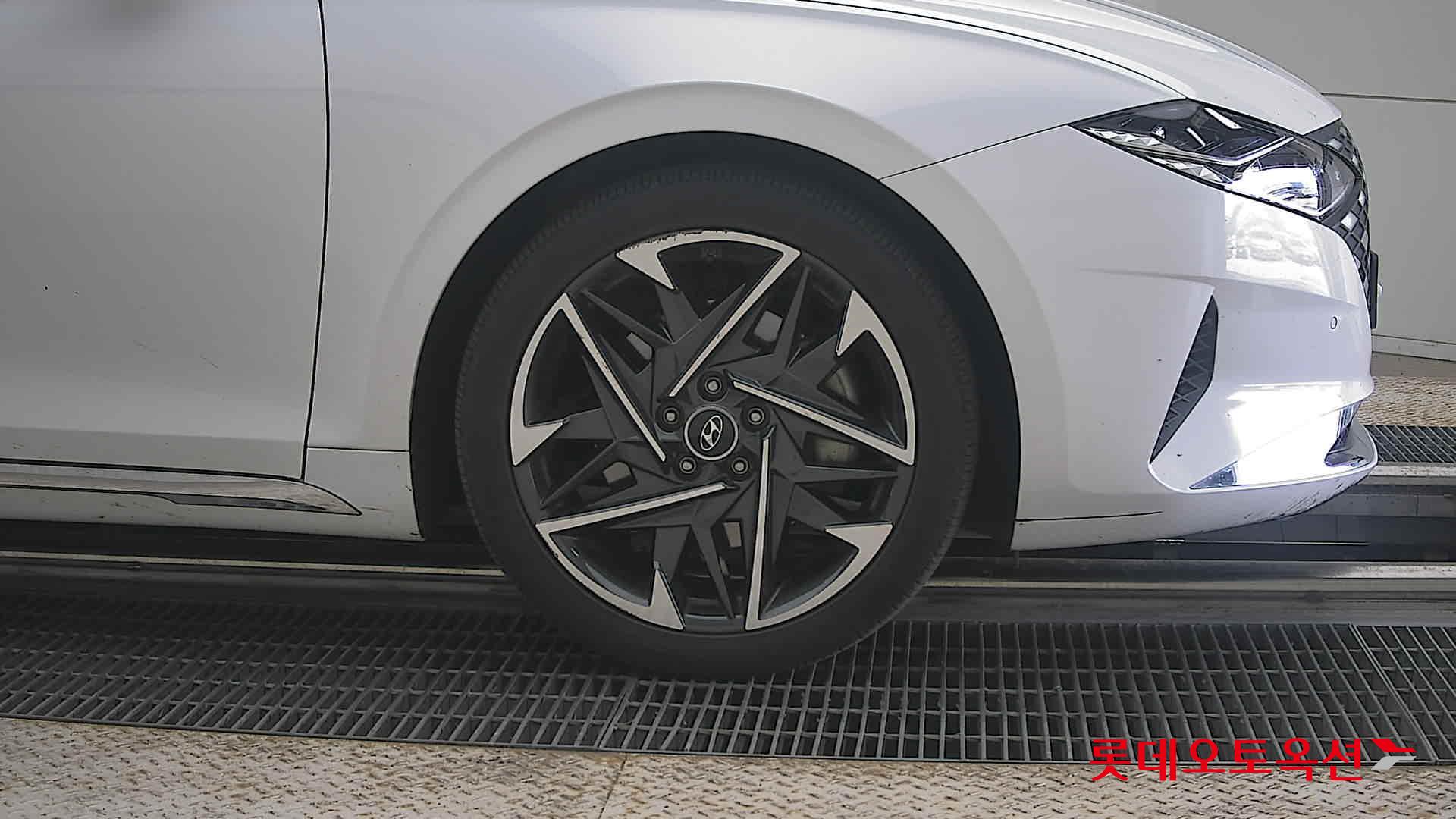 2020 - hyundai grandeur