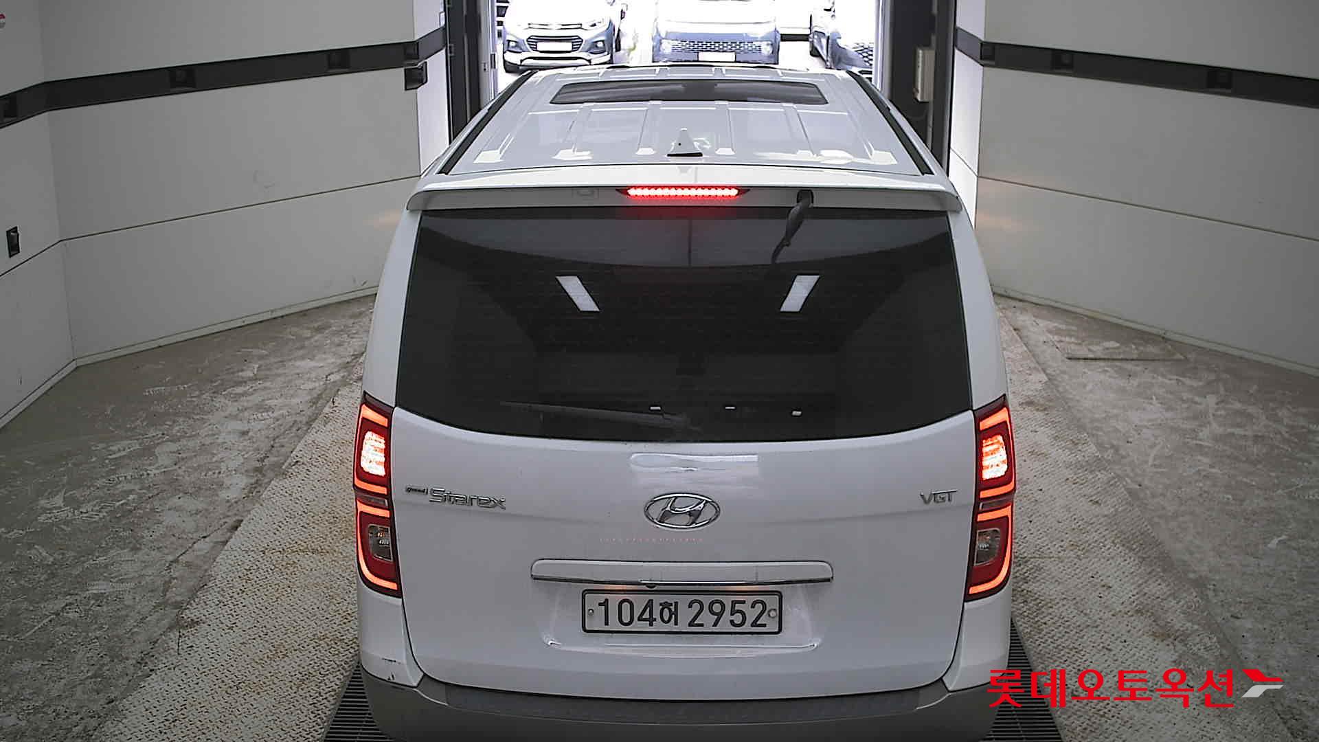 2020 - hyundai grand starex