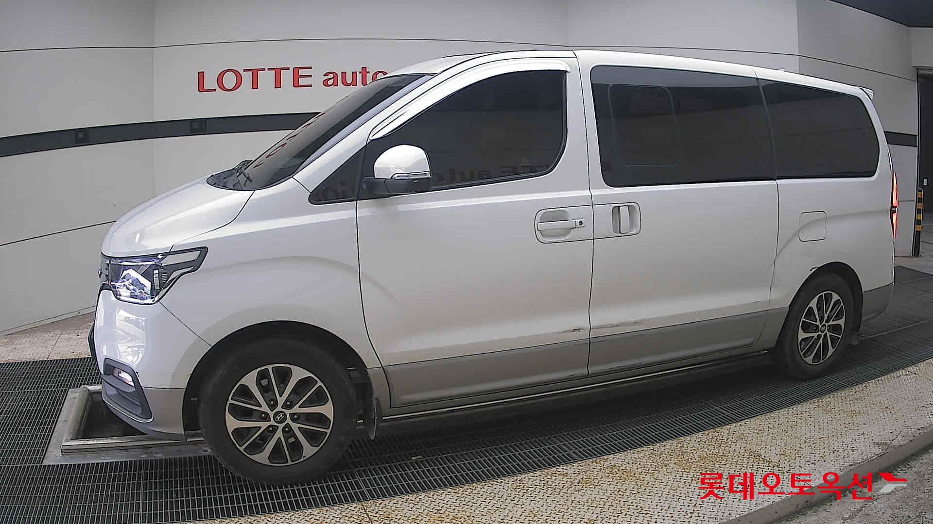 2020 - hyundai grand starex