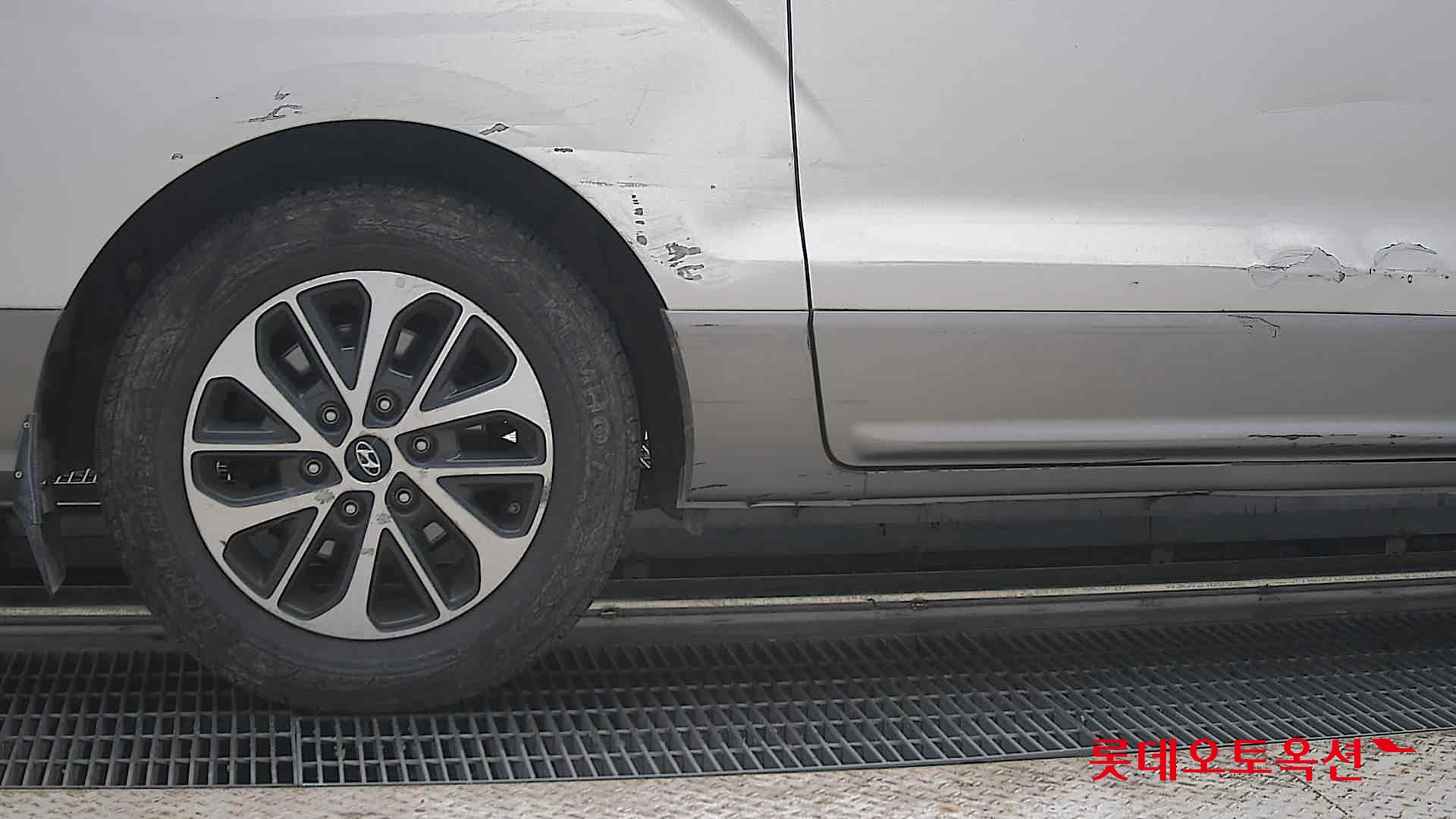 2020 - hyundai grand starex