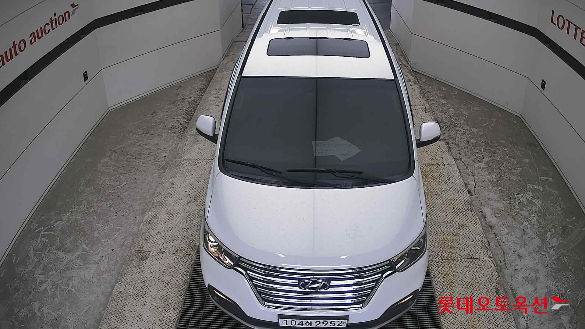 2020 - hyundai grand starex