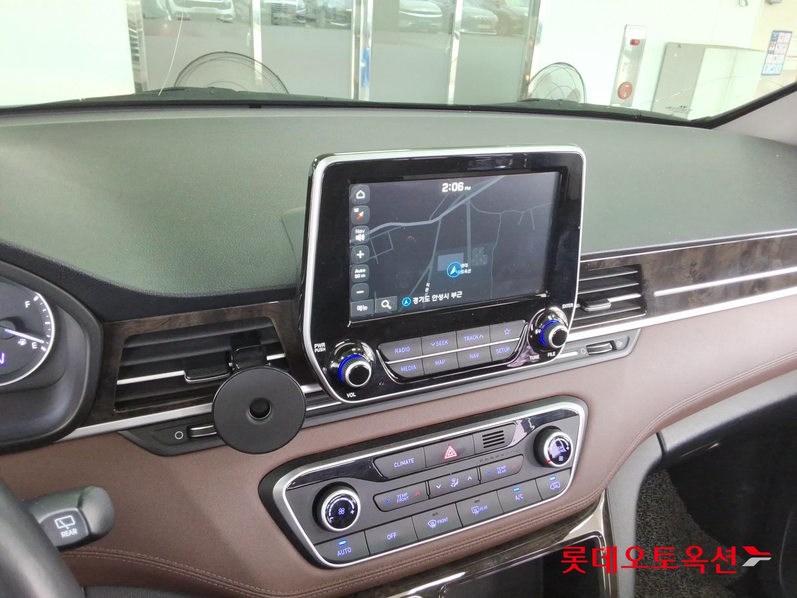 2020 - hyundai grand starex