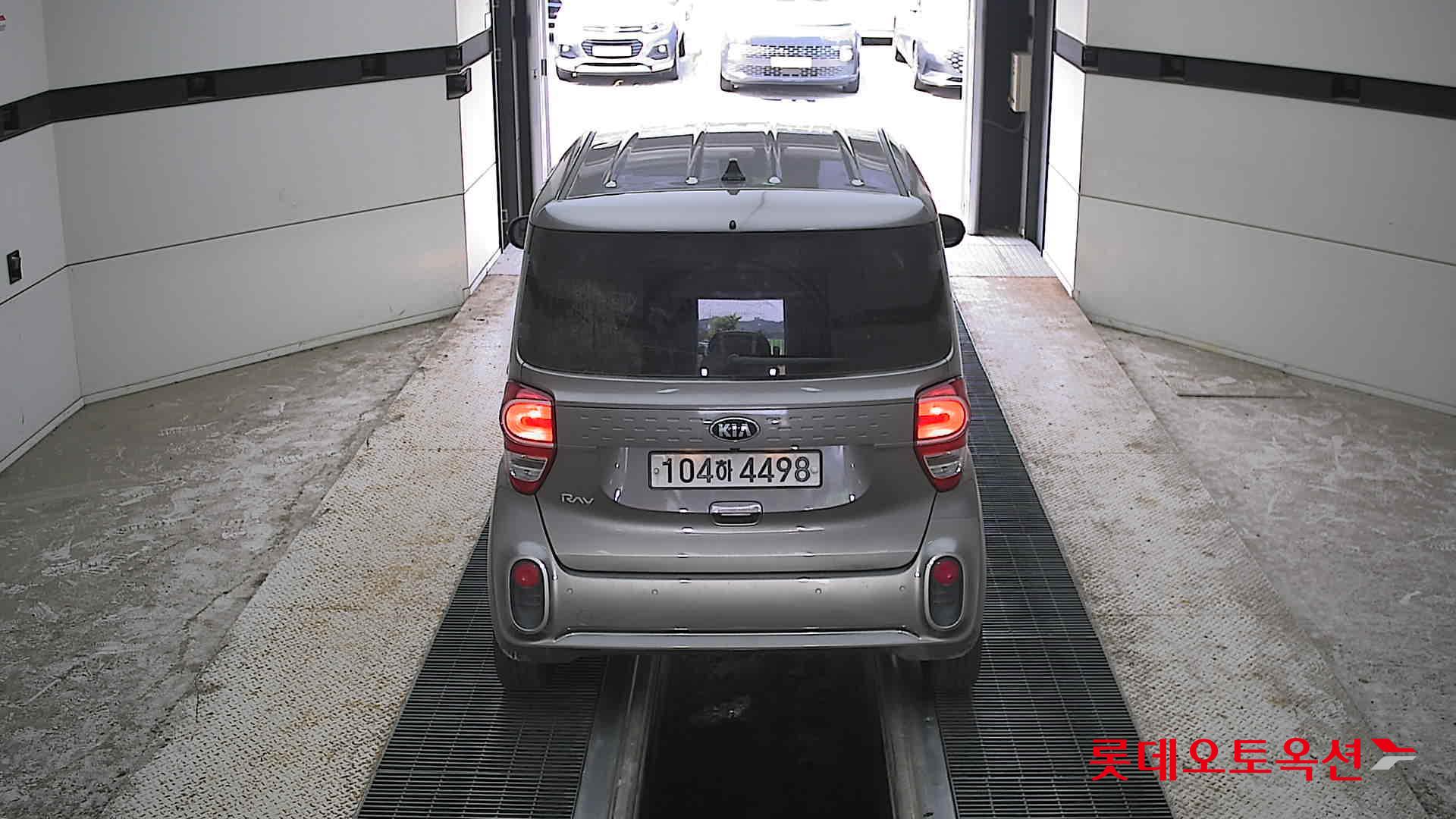 2020 - kia ray