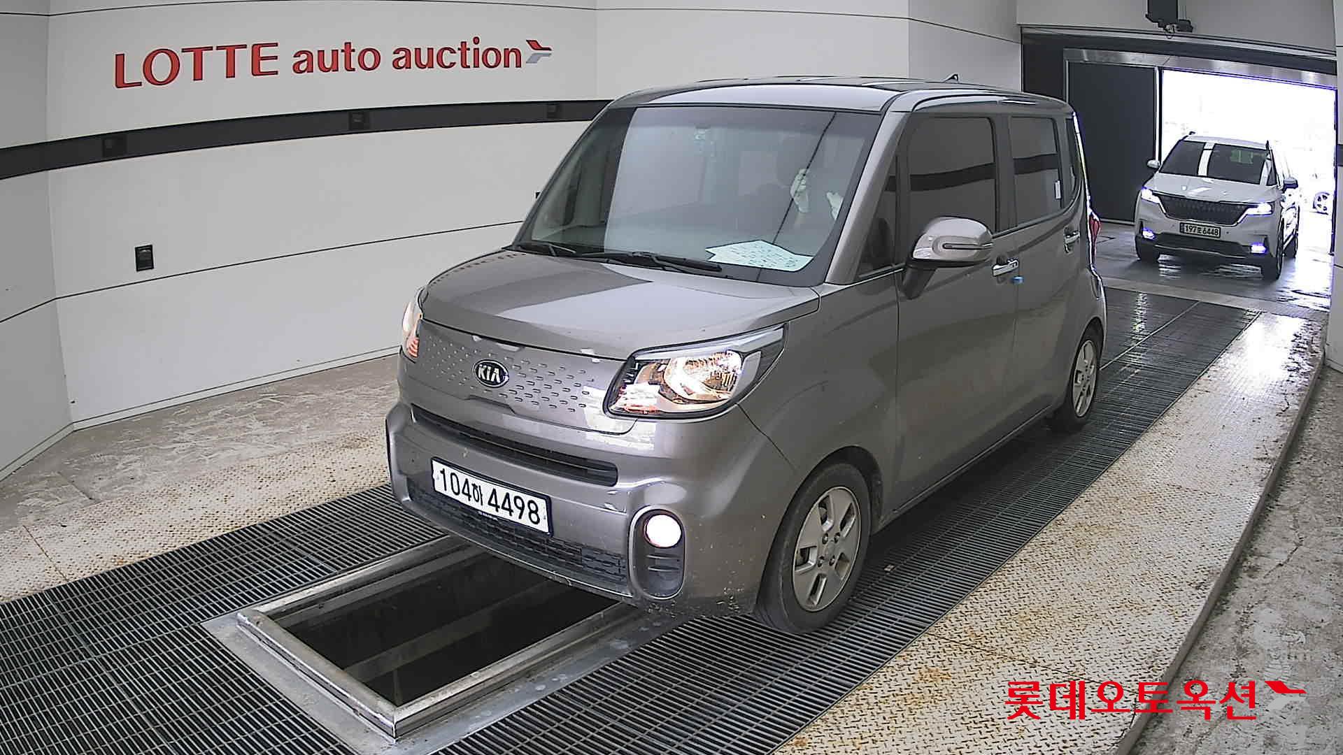 2020 - kia ray