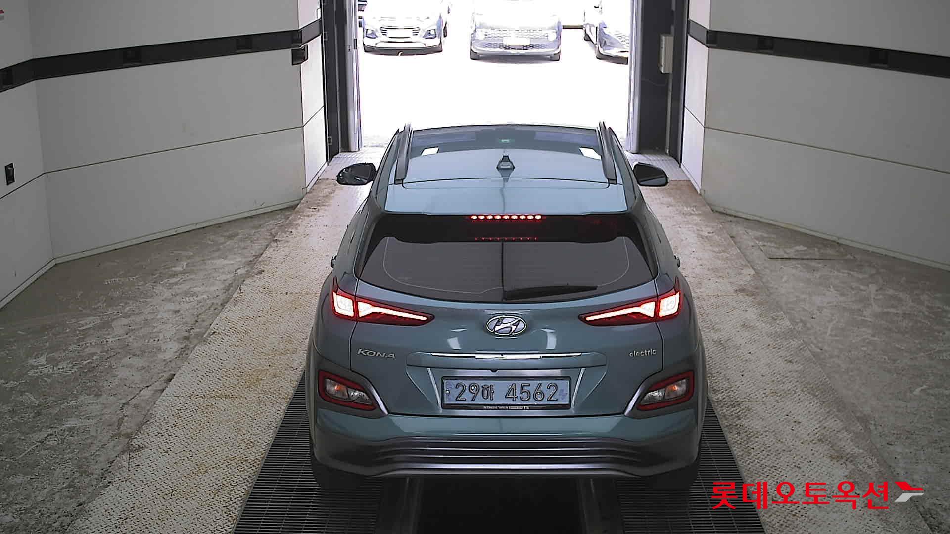 2020 - hyundai kona