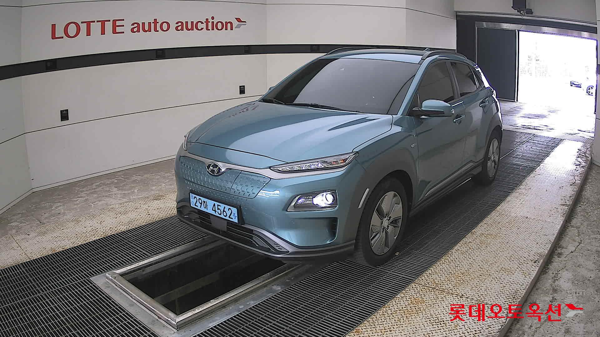2020 - hyundai kona