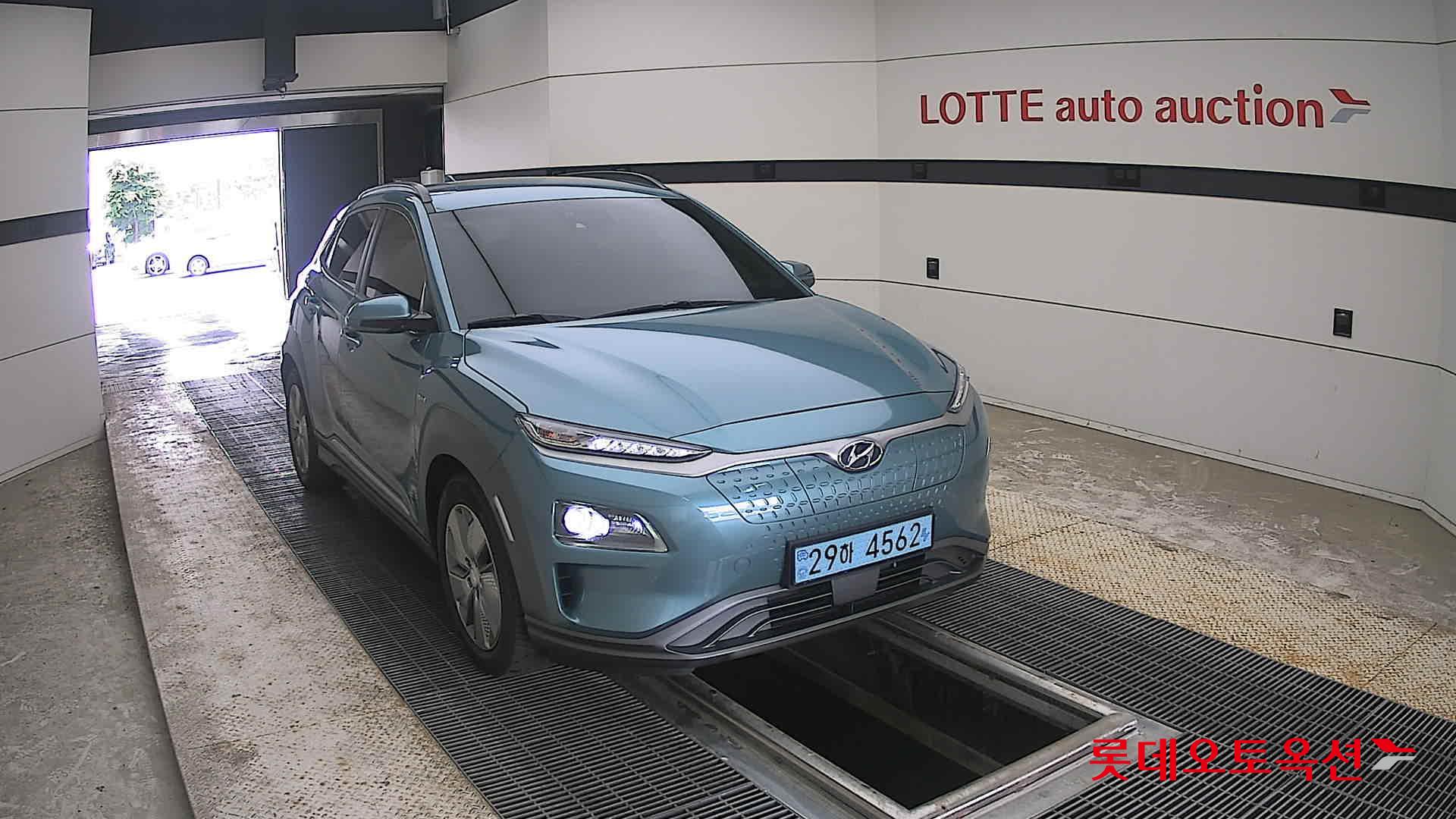 2020 - hyundai kona