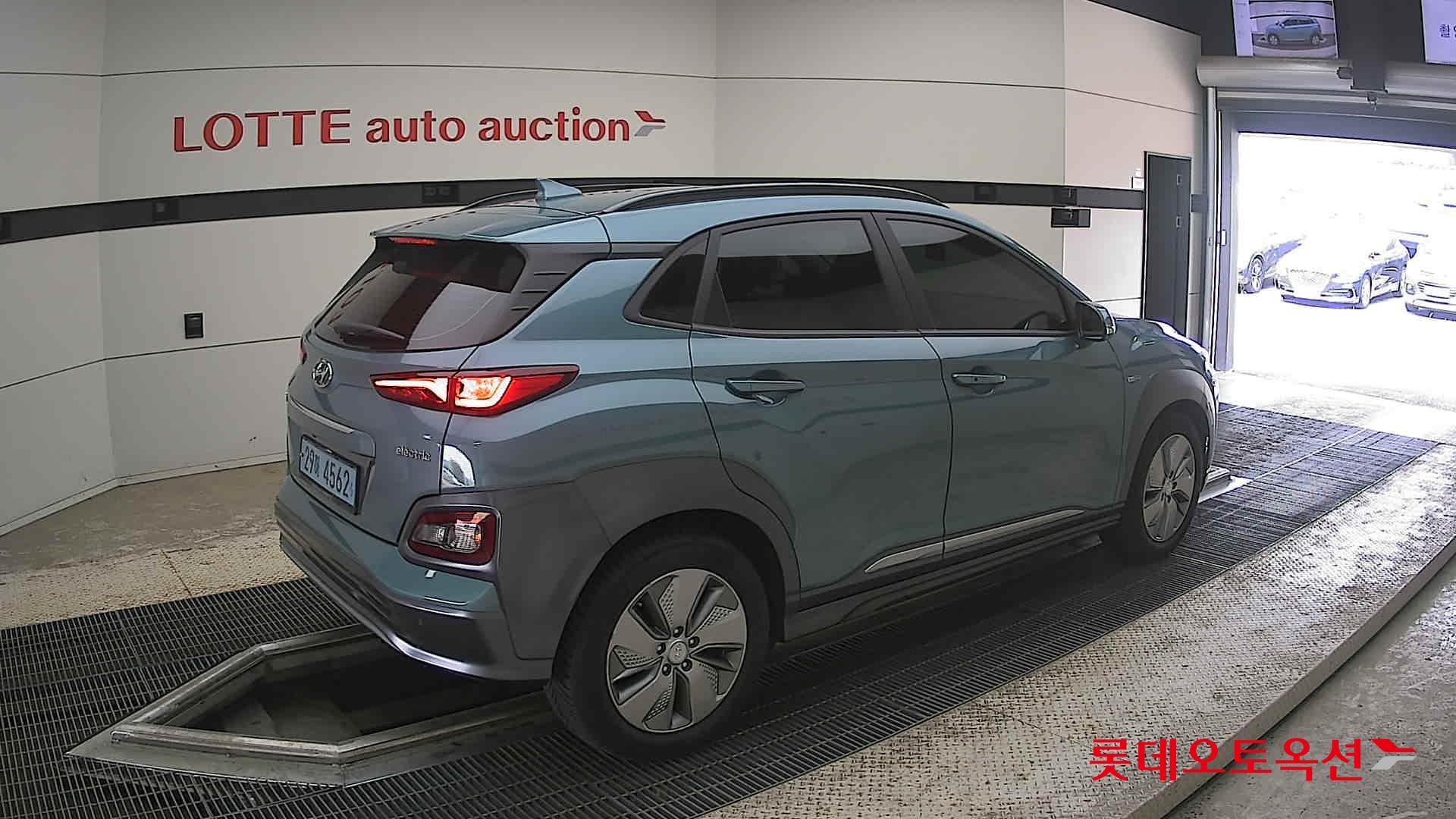 2020 - hyundai kona