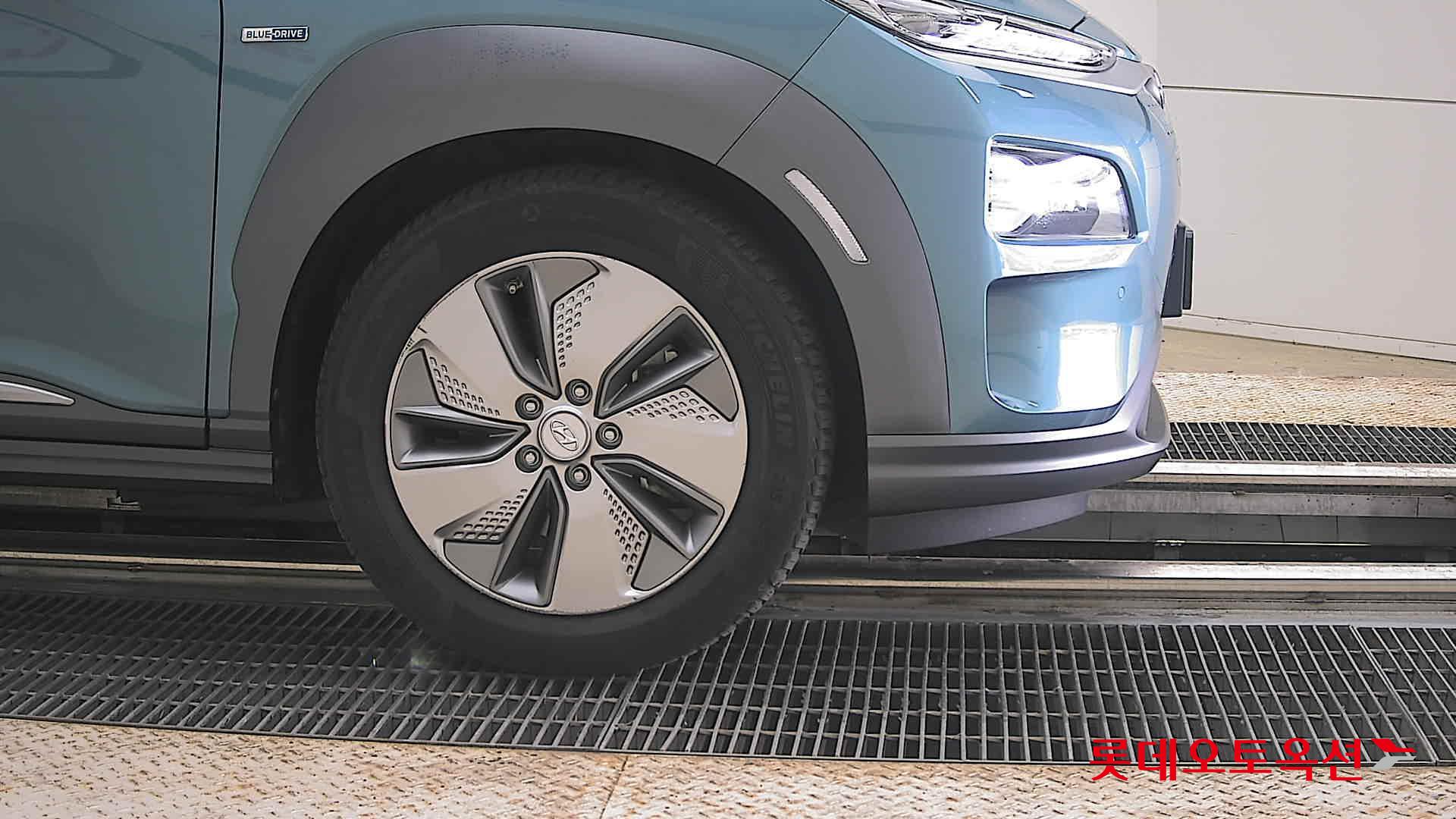 2020 - hyundai kona