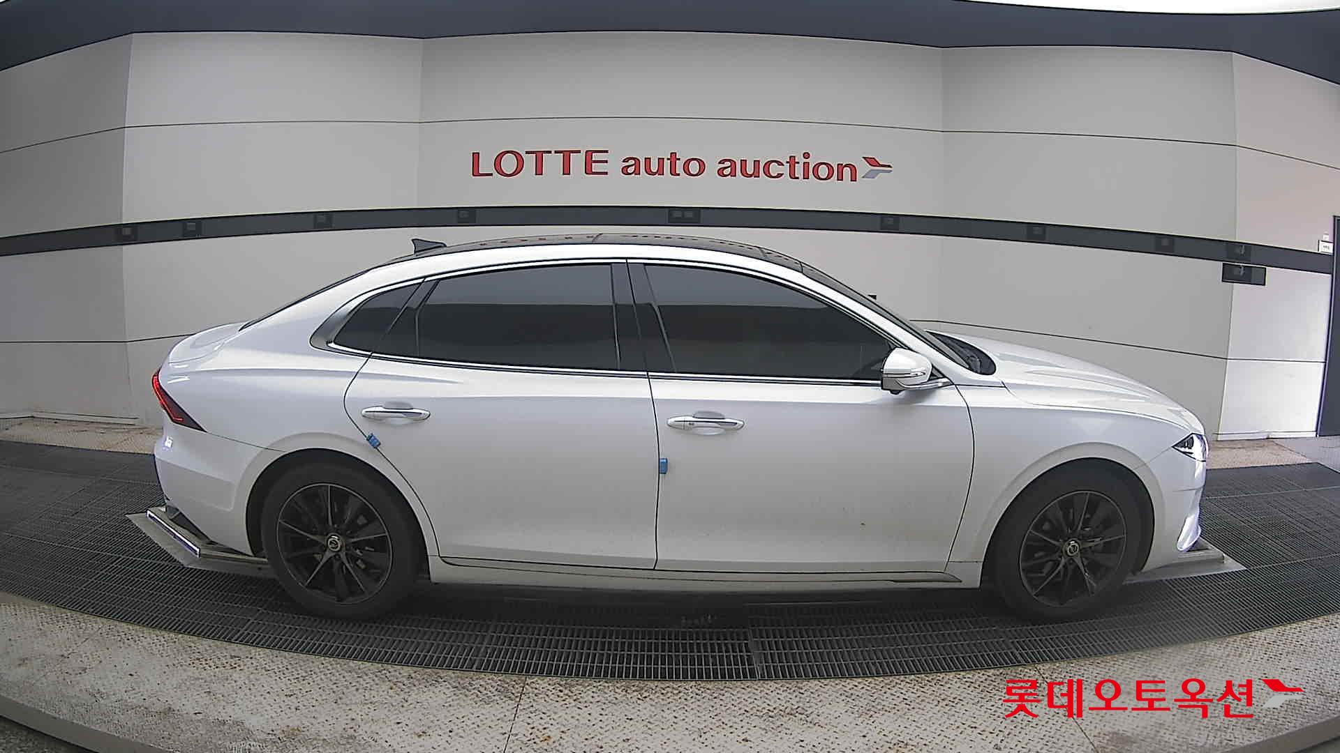 2020 - hyundai grandeur